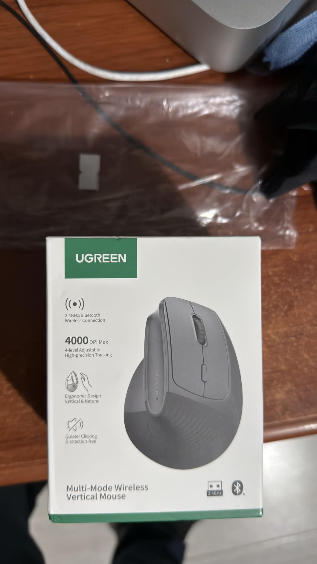 UGREEN Ergonomic Wireless Mouse, Bluetooth & 2.4G Wireless, Quiet Clicks | 1000/1600/2000/4000 DPI, Up to 3 Device Connectivity, 6 Buttons, Multi-system compatibility, for Laptop, Desktop, PC customer photo 1