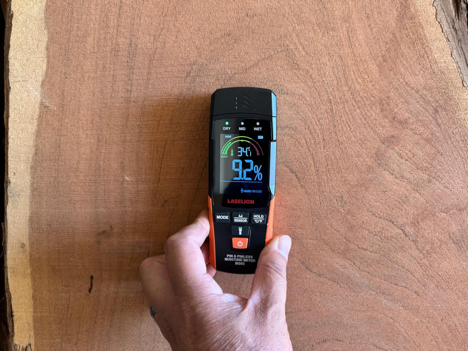 LASELION 2-in-1 Pin & Pinless Moisture Meter MS03 – Accurate Moisture Detection for Wood, Concrete, Drywall, and More – LCD Display with Hold Function, Flashlight, and Auto Power Off customer photo 2