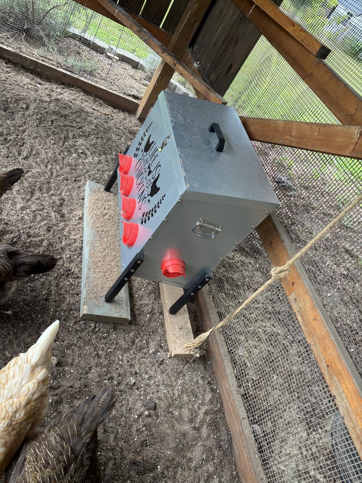 95 lb Chicken Feeder with 10 No-Waste Ports – Extra-Large Galvanized Metal Poultry Feeder with Adjustable Height Heavy-Duty Stand – Outdoor Feed Box for Chickens, Ducks & Geese customer photo 1