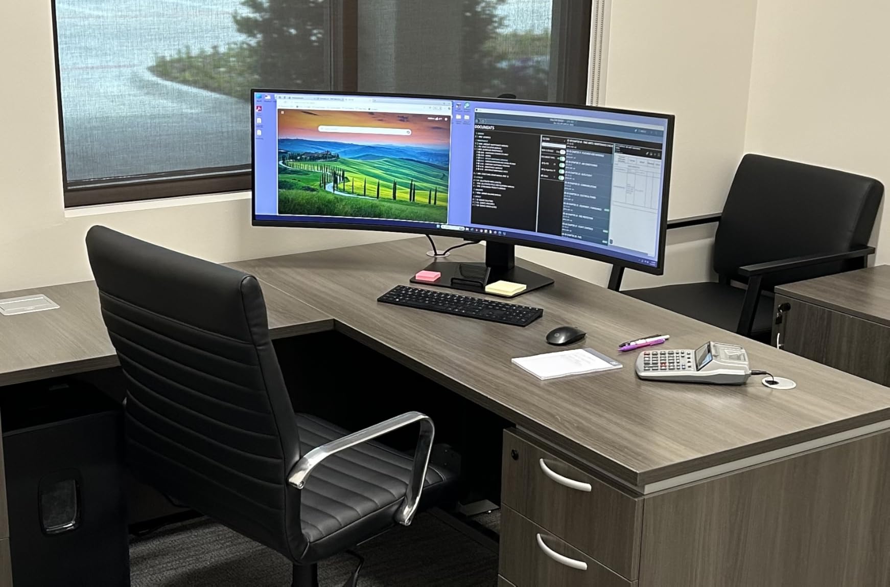 SAMSUNG 49-inch Odyssey G9 (G91F) DQHD, 144Hz, Curved Gaming Monitor, Ultra-Wide 32:9 Screen, DisplayHDR 600, AMD FreeSync™ Premium Pro, Ergonomic Stand, LS49FG910ENXZA, 2025 | 144Hz, Ultra-Wide 32:9 Screen, DisplayHDR 600, AMD FreeSync Premium Pro, Ergonomic Stand (LS49FG910ENXZA) customer photo 1