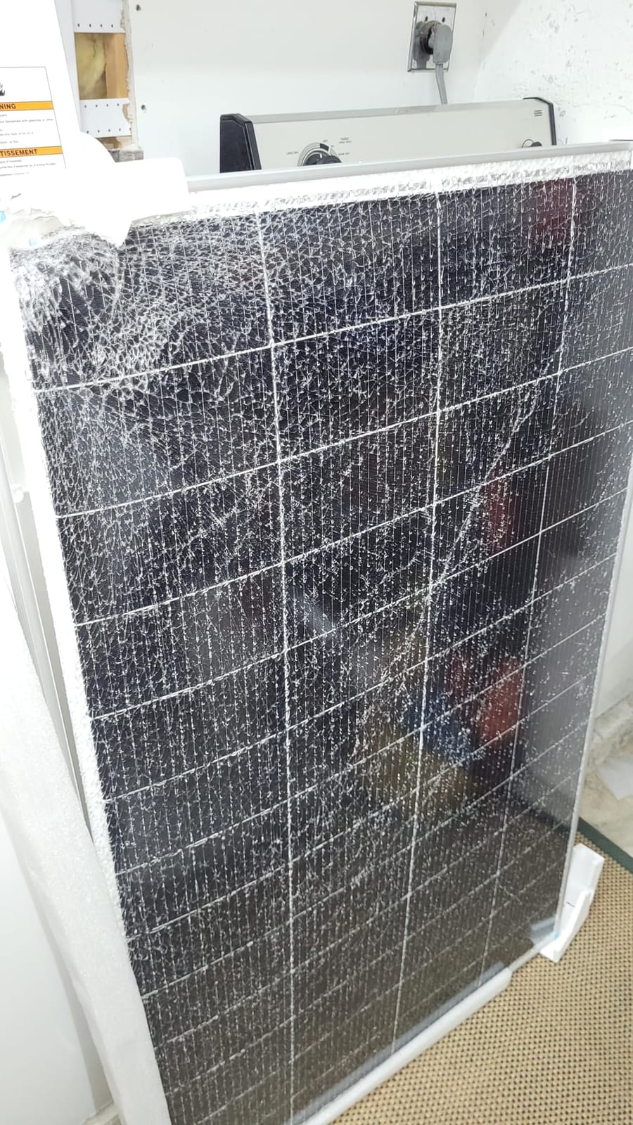 Renogy Solar Panels 200 Watt N-Type, 16BB 25% High-Efficiency | 200W Solar Panel for RV, Upgraded Smaller & Lighter Design, Save Space on Class B Van, Marine, Boat, Trailer, Roof, IP67 customer photo 1