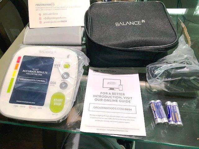Greater Goods Blood Pressure Monitor, XL Cuff for Large Arms, 15.7-20.5 in customer photo 2