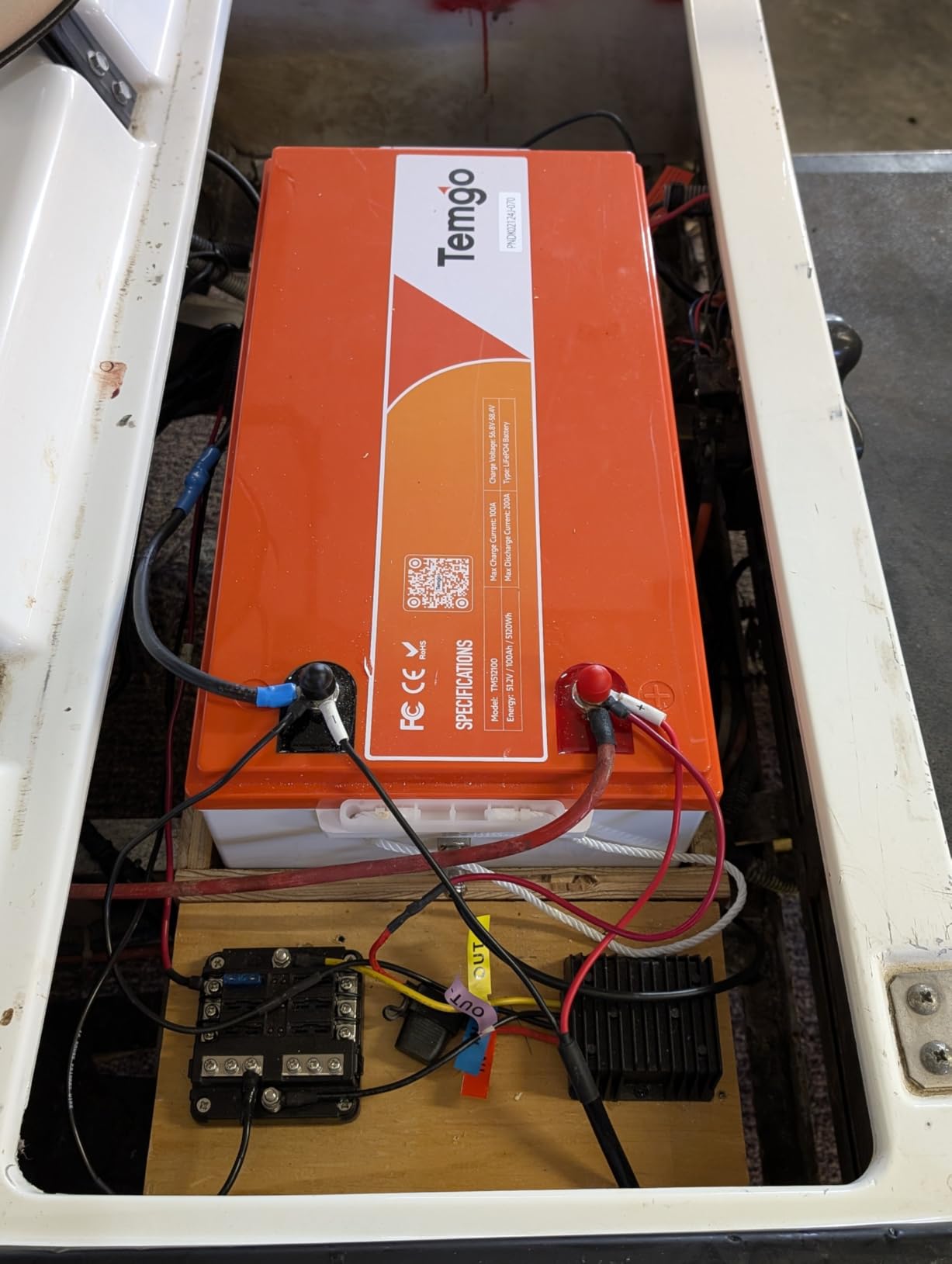 TEMGO 48V (51.2V) 100Ah LiFePO4 Lithium Golf Cart Battery customer photo 1