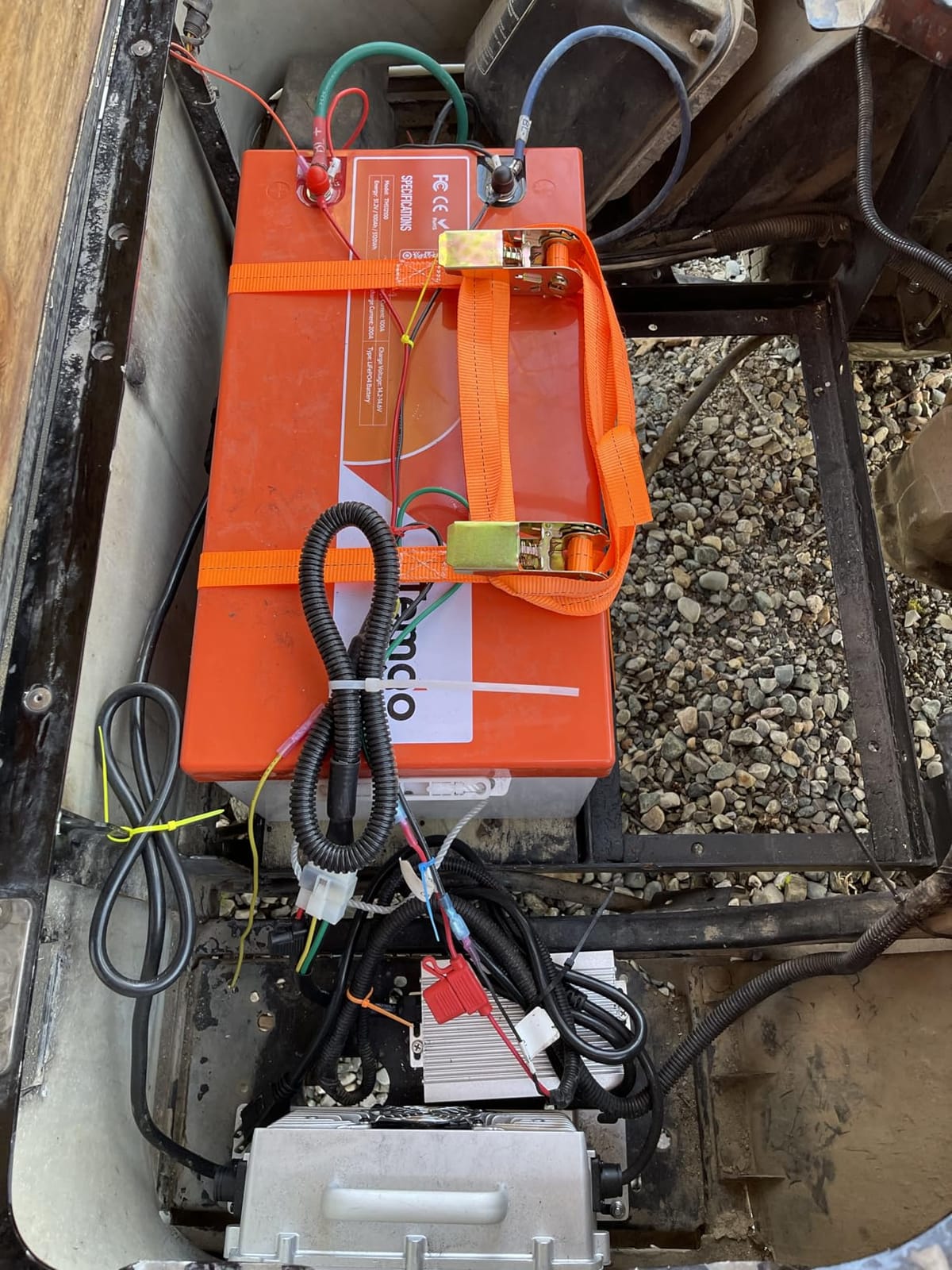 TEMGO 48V (51.2V) 100Ah LiFePO4 Lithium Golf Cart Battery customer photo 2