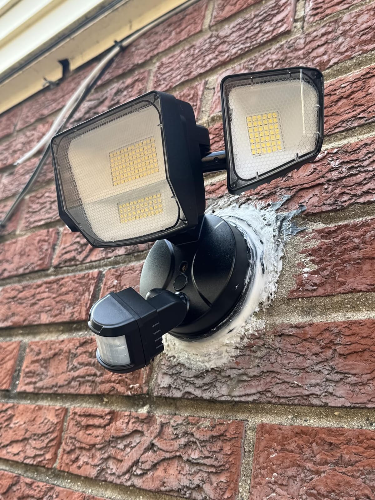 90W 10000LM LED Security Lights Motion Sensor Outdoor Lights, 4 Head Dusk to Dawn, 6500K Daylight Flood Lights Outdoor Motion Sensor, IP65 Waterproof, Motion Light for Outside, Garage, Yard, Porch customer photo 2