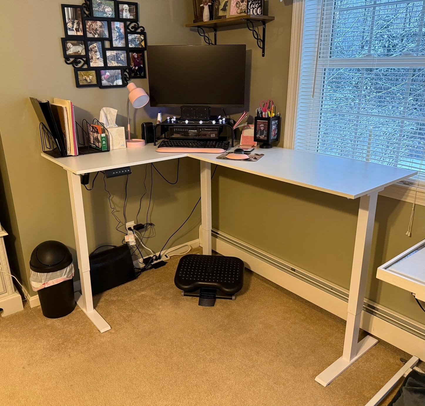 Casaottima 63 Inch L Shaped Electric Standing Desk, Home Office, White | Reversible Corner Desk with Height Adjustment, Ergonomic Sit Stand Table for Home Office, Computer Workstation customer photo 1
