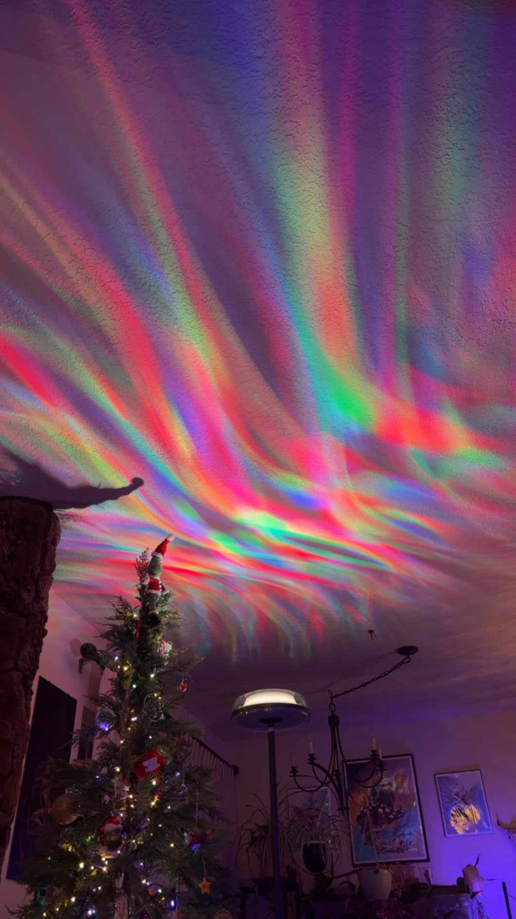 Govee Uplighter Floor Lamp for Living Room, RGBIC Ripple Projector customer photo 2