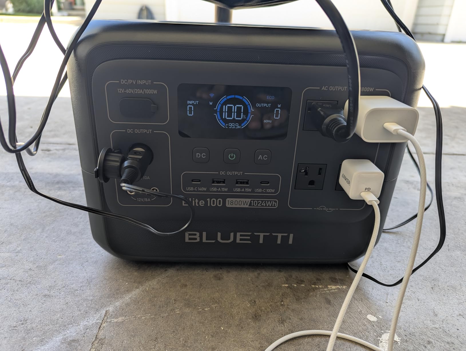 BLUETTI Elite 100 V2 Portable Power Station for Camping, 1024Wh, 1800W, 3600W Surge, 35% Smaller, 70 Min Fast Charging, 10ms UPS, LiFePO4 Battery Solar Generator for Home Backup, Emergency, Outdoor customer photo 2