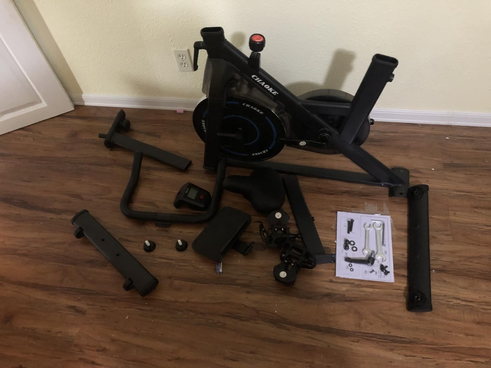 Exercise Bike, CHAOKE Quiet Adjustable Magnetic Resistance Stationary Bike for Home Cardio with App Compatible, 300LB Weight Capacity Indoor Cycling Bike with Comfortable Seat & Digital Display customer photo 2
