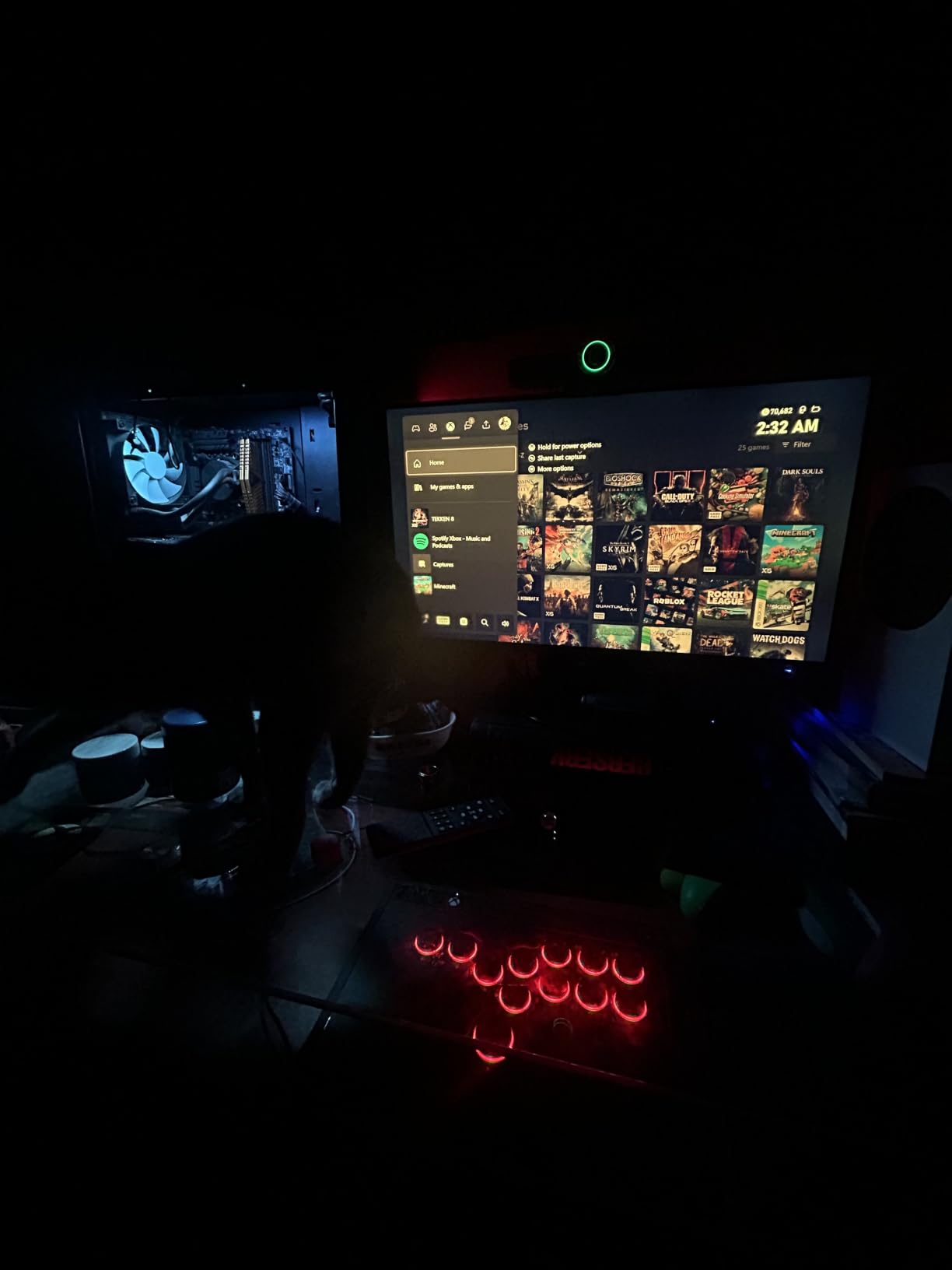 8BitDo All-Button Arcade Controller for Xbox Series X|S, Xbox One & PC customer photo 1