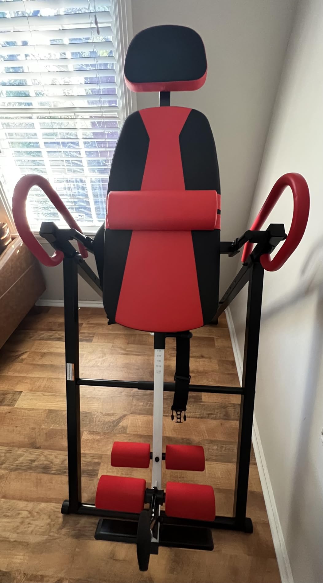 Dripex Heavy Duty Gravity Inversion Table 300 lbs Capacity customer photo 1