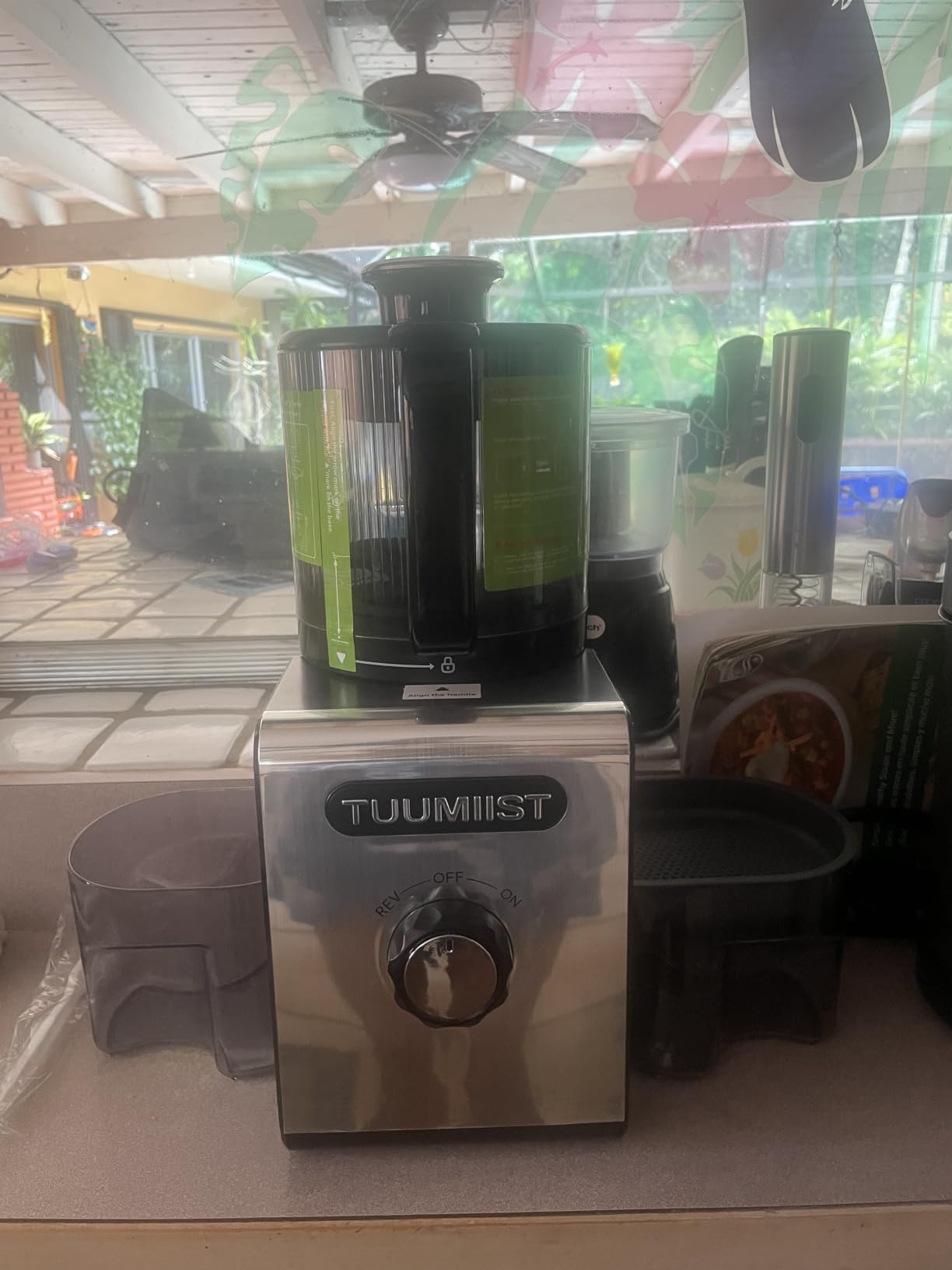 TUUMIIST 3-in-1 Juicer Machines, Makes Juice & Sorbet & Nut Milk customer photo 1