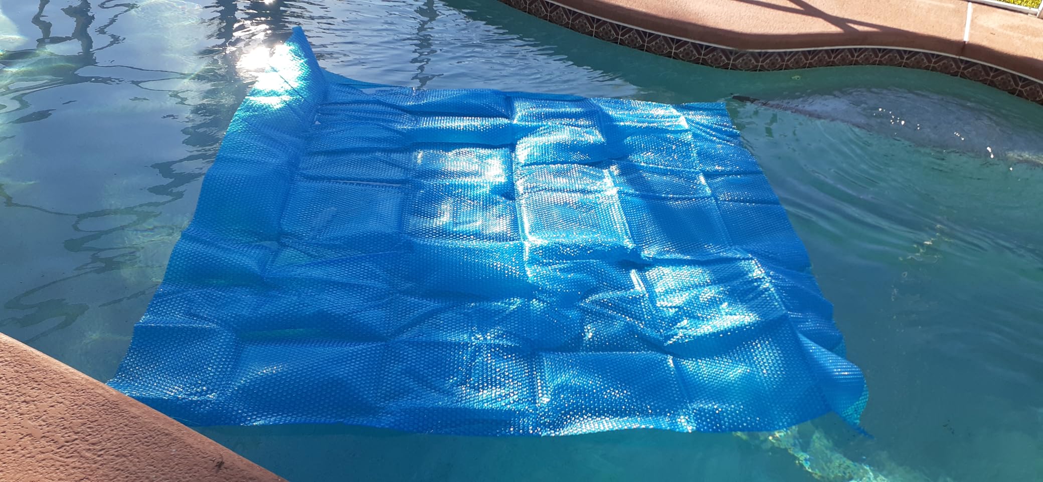 UIRWAY 16 x 32 ft Rectangular Solar Pool Cover - Upgraded Thick Bubble Solar Blanket for Above Ground & Inground Pools, Heat Retaining Pool Cover Helps Reduce Evaporation & Extend Swimming Season customer photo 1