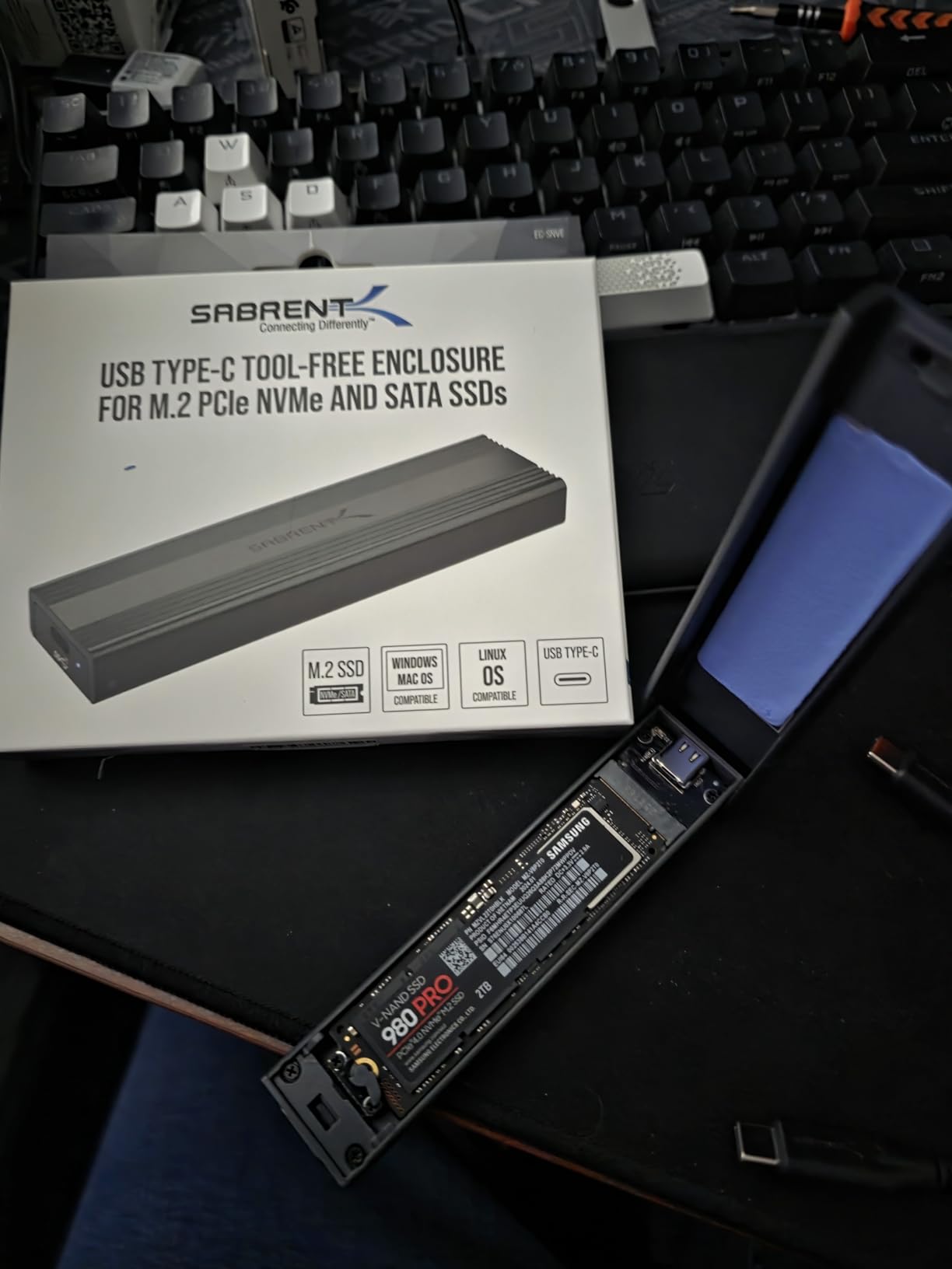 SABRENT USB-C NVMe Enclosure & Reader, M.2 PCIe SSD, 10Gbps (EC-PNVO) | Tool-free M.2 PCIe case for 2230-2280; USB 3.2 Gen 2 10Gbps; aluminum cooling; external nvme enclosure; m.2 usb adapter customer photo 1