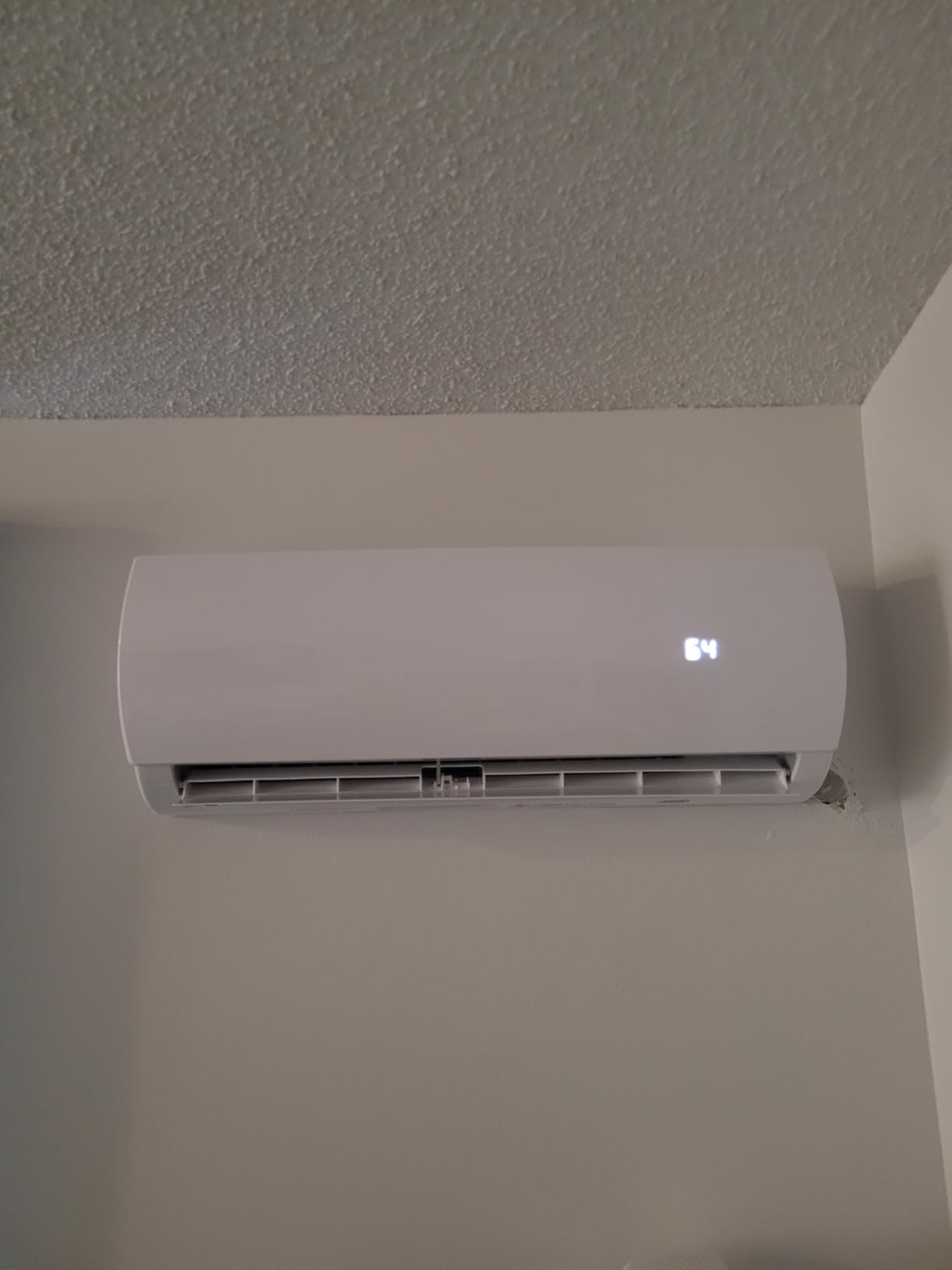 Manastin 12000BTU Mini Split AC & Heating System, 19 SEER2, 115V | High‑Efficiency Wall‑Mounted Ductless Inverter AC Unit with Heat Pump, Dual Cooling & Heating up to 750 Sq. Ft. customer photo 2
