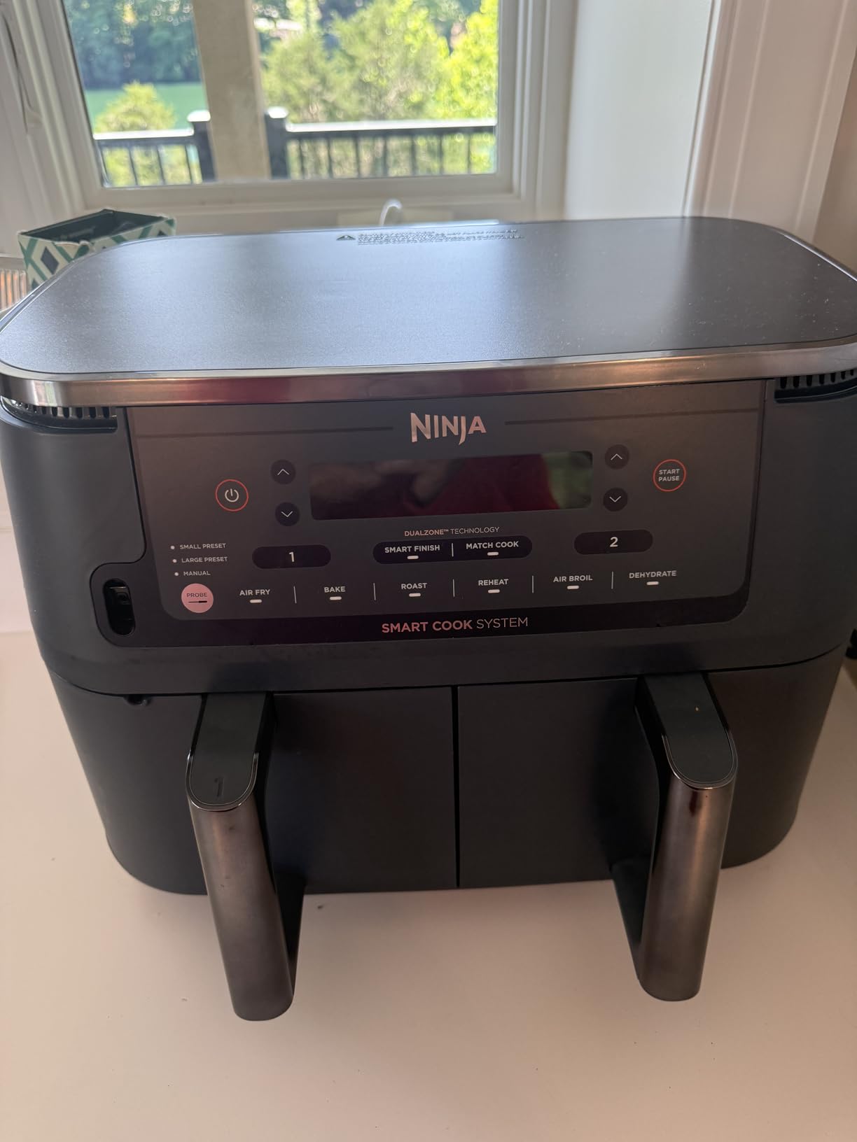 Ninja Foodi Air Fryer, 10 Qt DualZone Smart XL, 6-in-1, Grey, DZ550GY | Air fry, roast, broil, bake, reheat, dehydrate, Smart Cook thermometer, Stainless steel customer photo 1