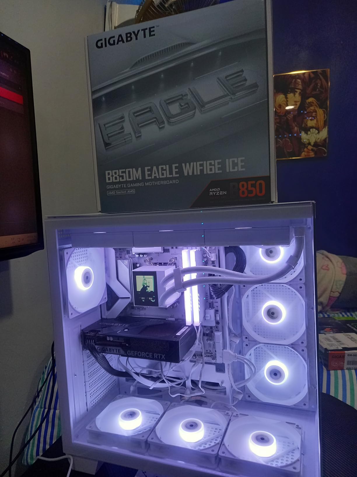 GIGABYTE B850M Eagle WIFI6E ICE AMD AM5 mATX Motherboard, Support AMD Ryzen 9000/8000/7000 Series, DDR5, 8+2+2 Power Phase, 2X M.2, PCIe 5.0, USB-C, WIFI6E, 2.5GbE LAN, EZ-Latch, 3-Year Warranty customer photo 1