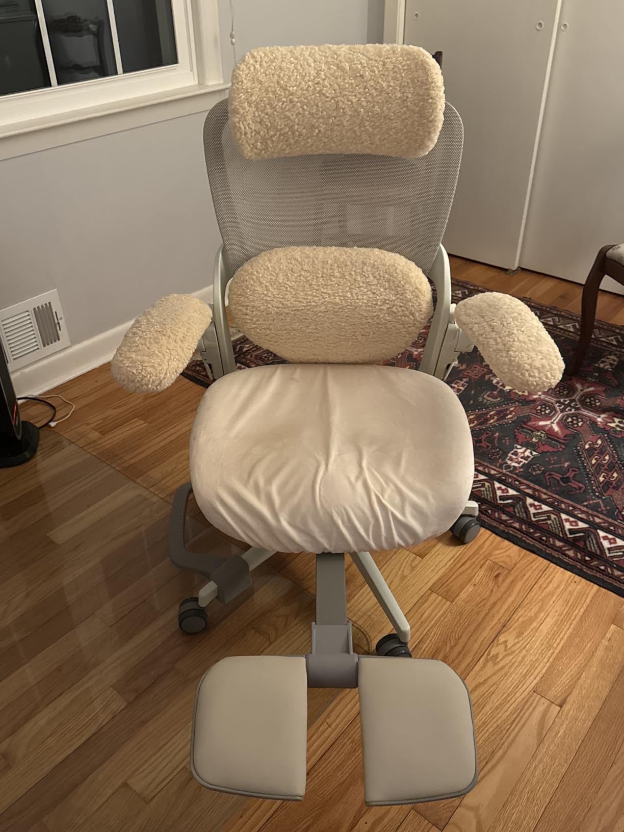 MUSSO E80 Muse Petite Ergonomic Office Chair for Women & Small Frames Black | 3-Level 3D Lumbar Support; 4D Headrest; 90° Flip-Up Arms & Footrest; 135° Recline; Breathable Mesh customer photo 1