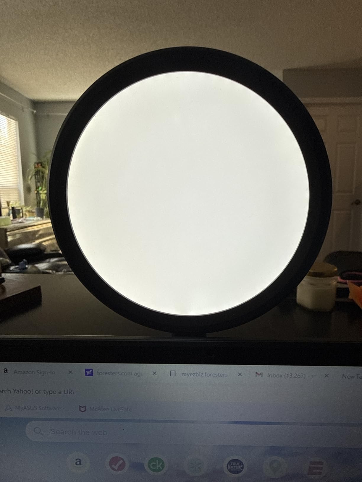 LitONES Ring Light for Computer, Eye-Care Lighting for Zoom Call, Streaming customer photo 1