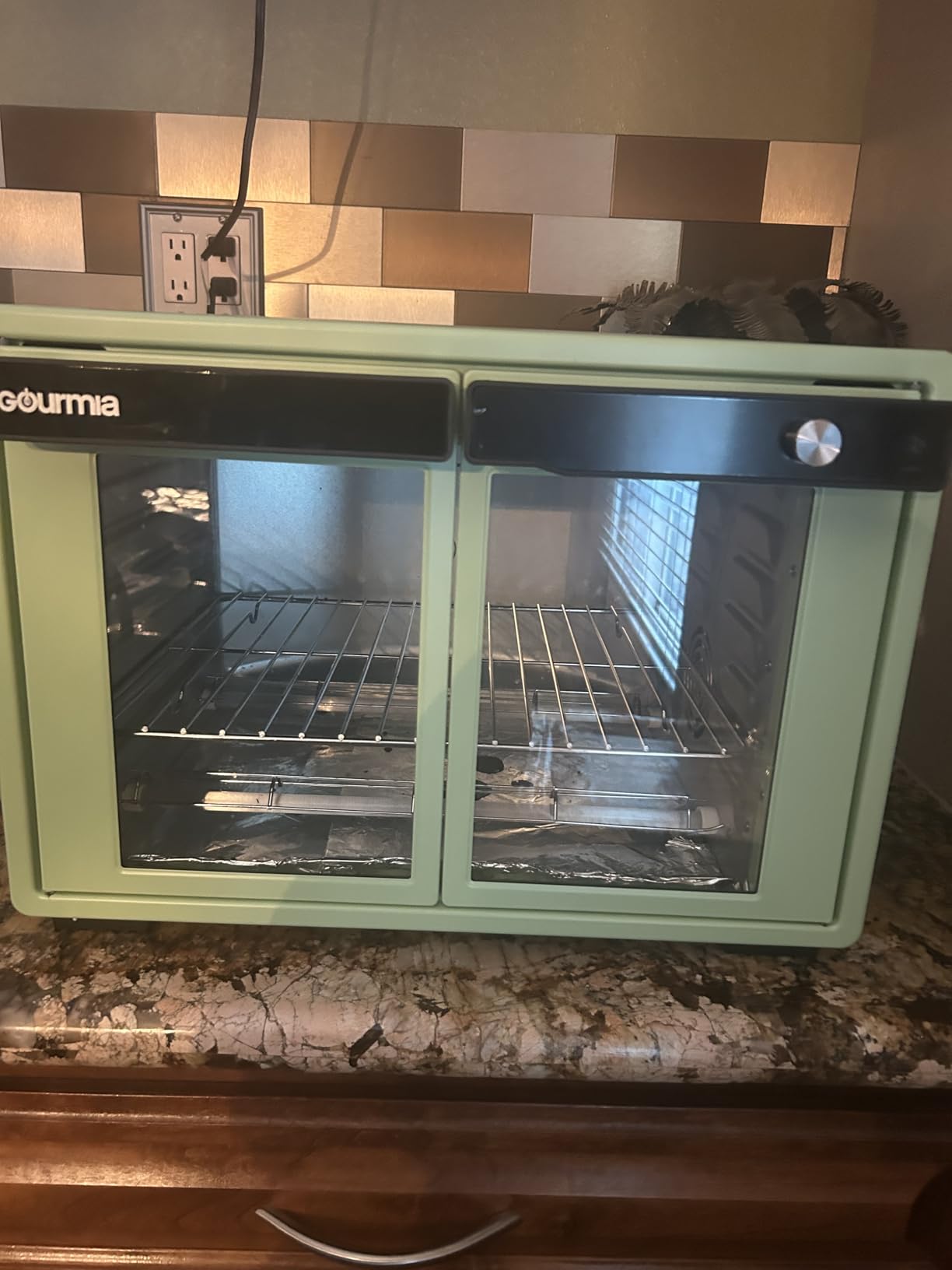 Gourmia French Door Air Fryer Oven - 37 Qt Large Capacity Convection Toaster Oven, FryForce 360°, Digital Display, 12 Cooking Presets, fits 13
