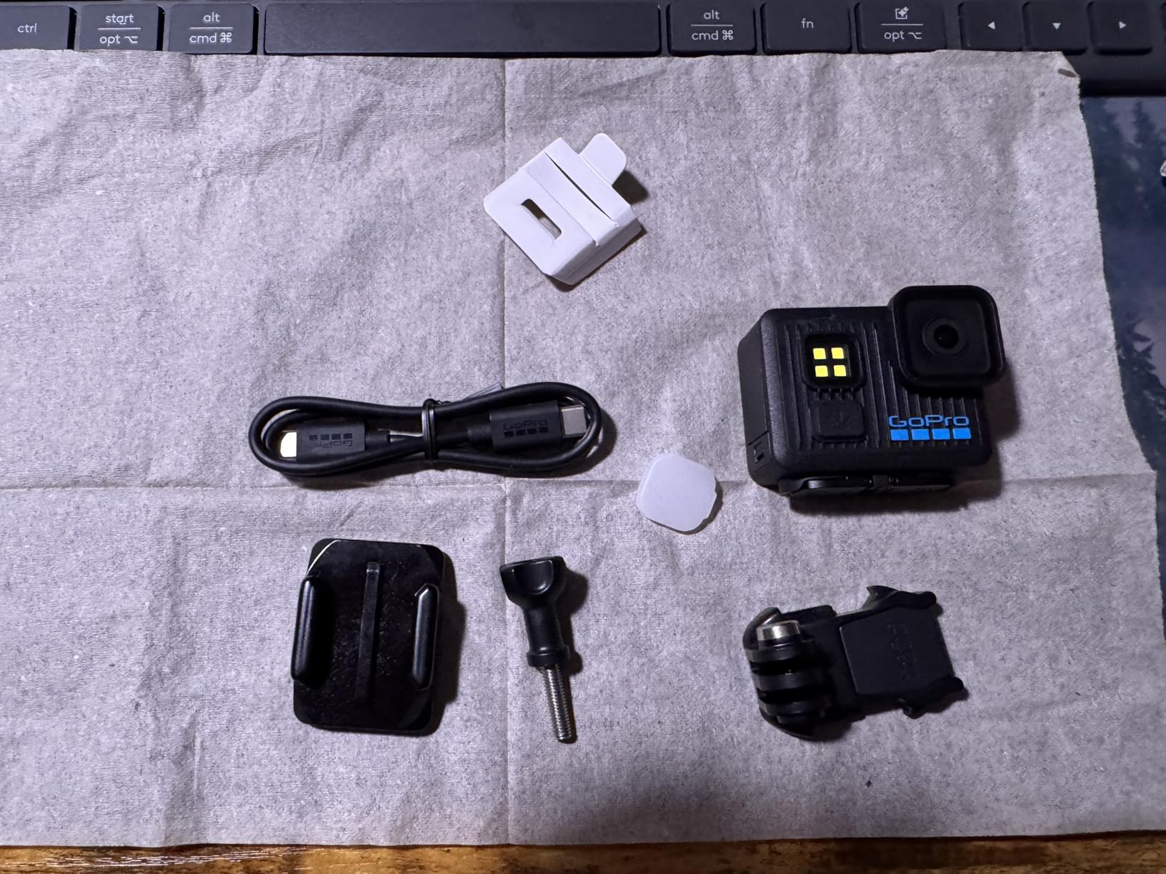 GoPro LIT Hero - Lightweight, Compact, Waterproof Action Camera with Built-in Light, 4K60 Ultra HD Video, 12MP Photo, Touch Screen, HyperSmooth Stabilization customer photo 2