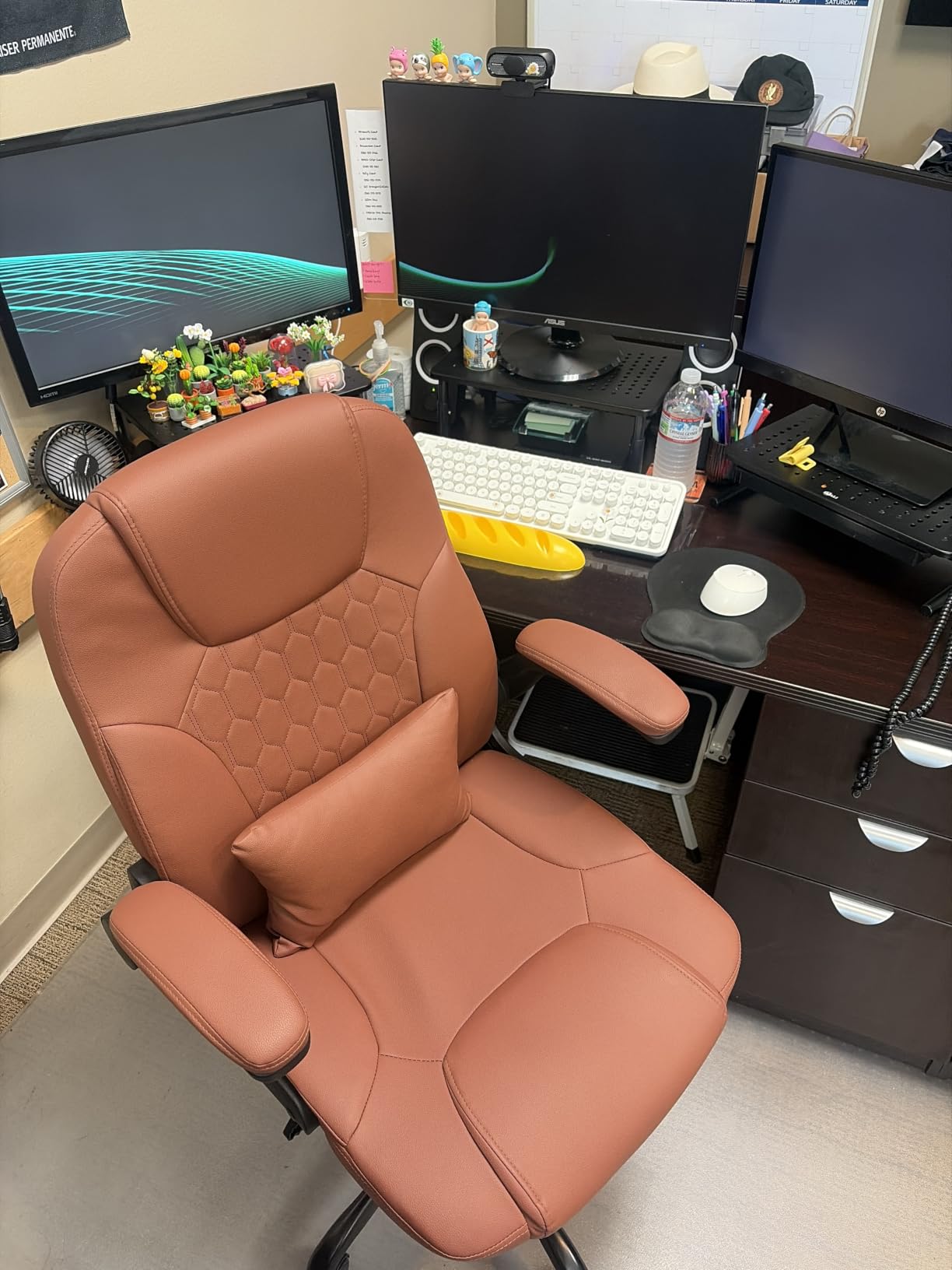 Leather Office Chair Swivel Lumbar Support for Short People Brown | Executive Office Chair PU, Leather Office Chair with Wheels, 360° Swivel Rolling Chair with Padded Arm, Ergonomic Computer Chair customer photo 1