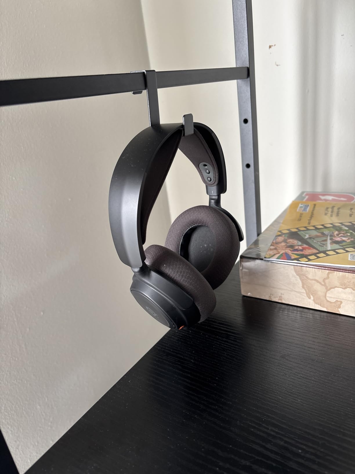SteelSeries Arctis Nova 7X Wireless Gen 2 Gaming Headset customer photo 2