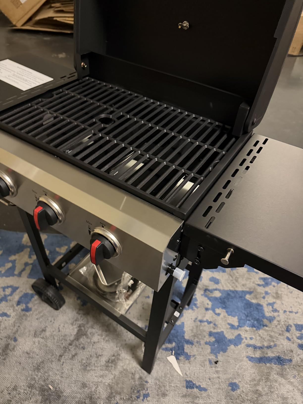 Propane Gas Grill with Folding Side Tables, 3-Burner Gas Grill with Cast Iron Grates and Stainless Steel Griddle Pan, Outdoor BBQ Grill Portable with Wheels 30,000 BTU Output customer photo 1
