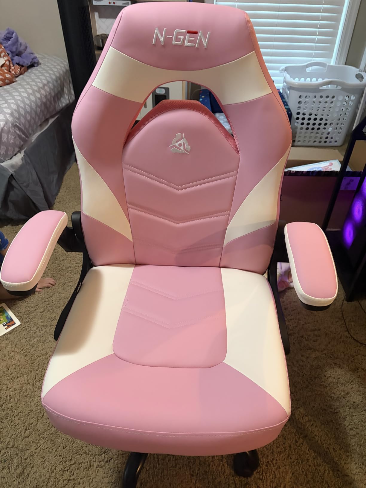 N-GEN Gaming Gaming Chair, Lumbar, PU Leather, Flip-Up Arms, Jet Black customer photo 2