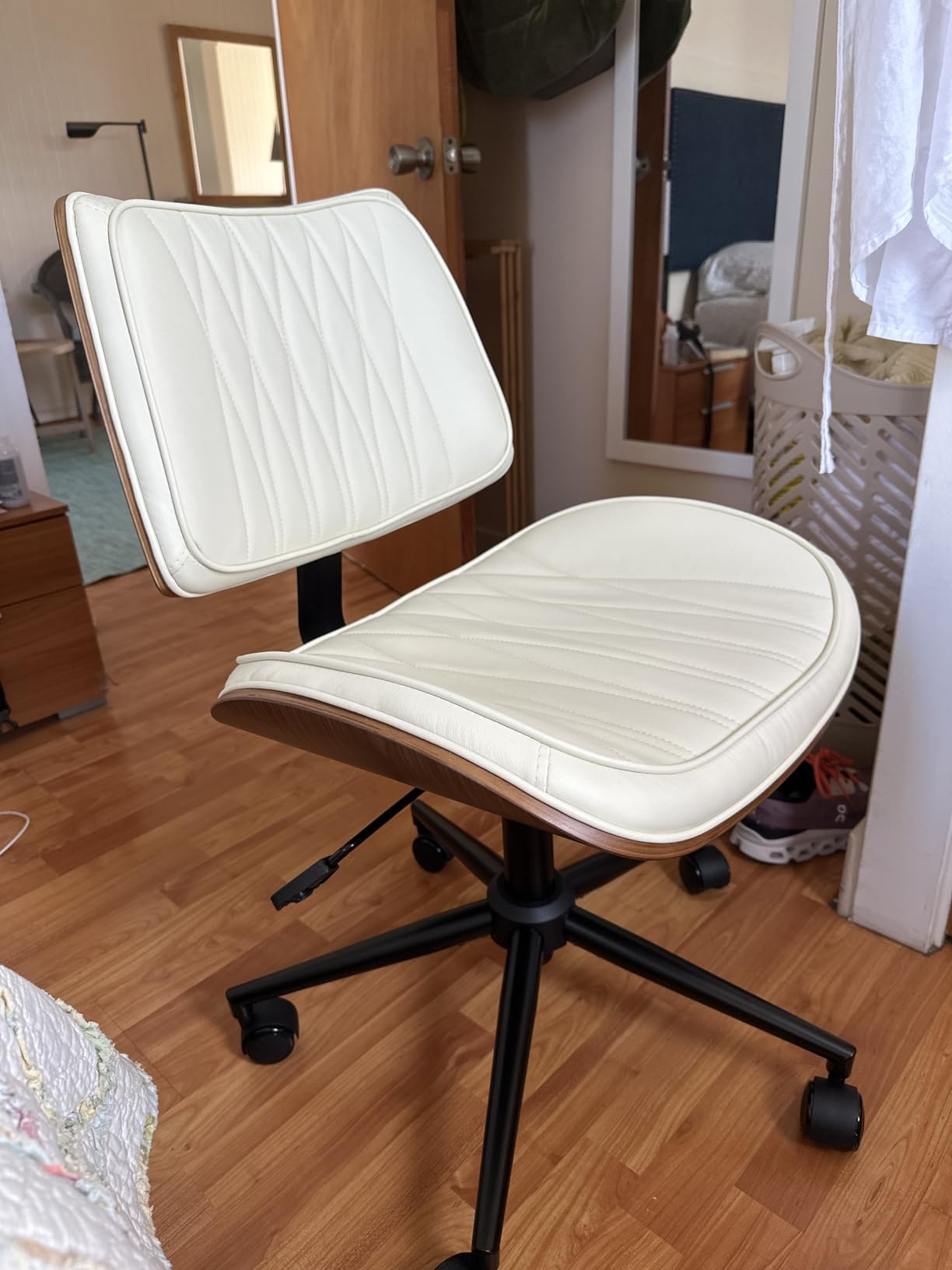Ergonomic Armless Office Desk Chair - Mid-Century Modern Black Faux Leather with Diamond Stitch, Adjustable Height Swivel Rolling Task Computer Chair with Walnut Accent for Home Office, Study & Work customer photo 2