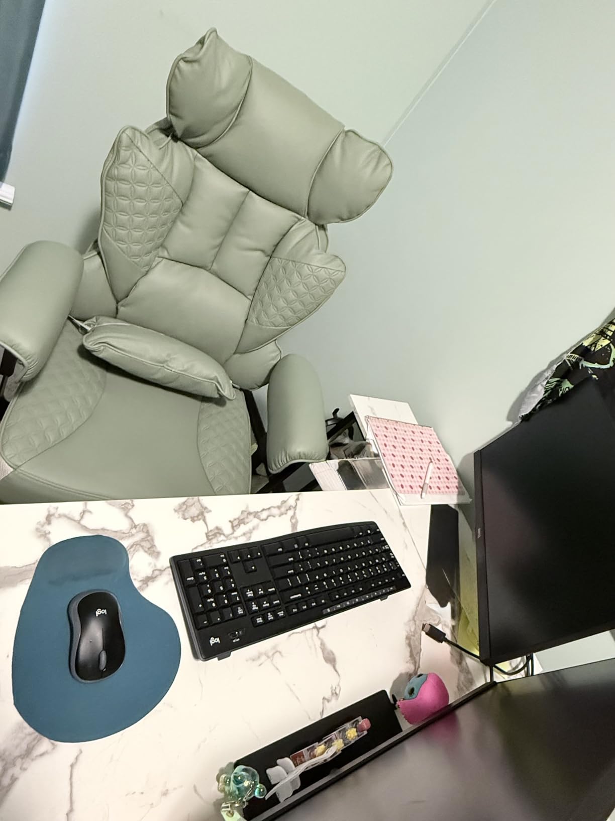 GTPLAYER Big and Tall Gaming Chair 400lbs Heavy Duty Office Chair with Footrest, High Back Pocket Spring Lumbar Support, Ergonomic Wide Comfy Seated Cushion for Lower Back Pain Relief, Earth-Black customer photo 1