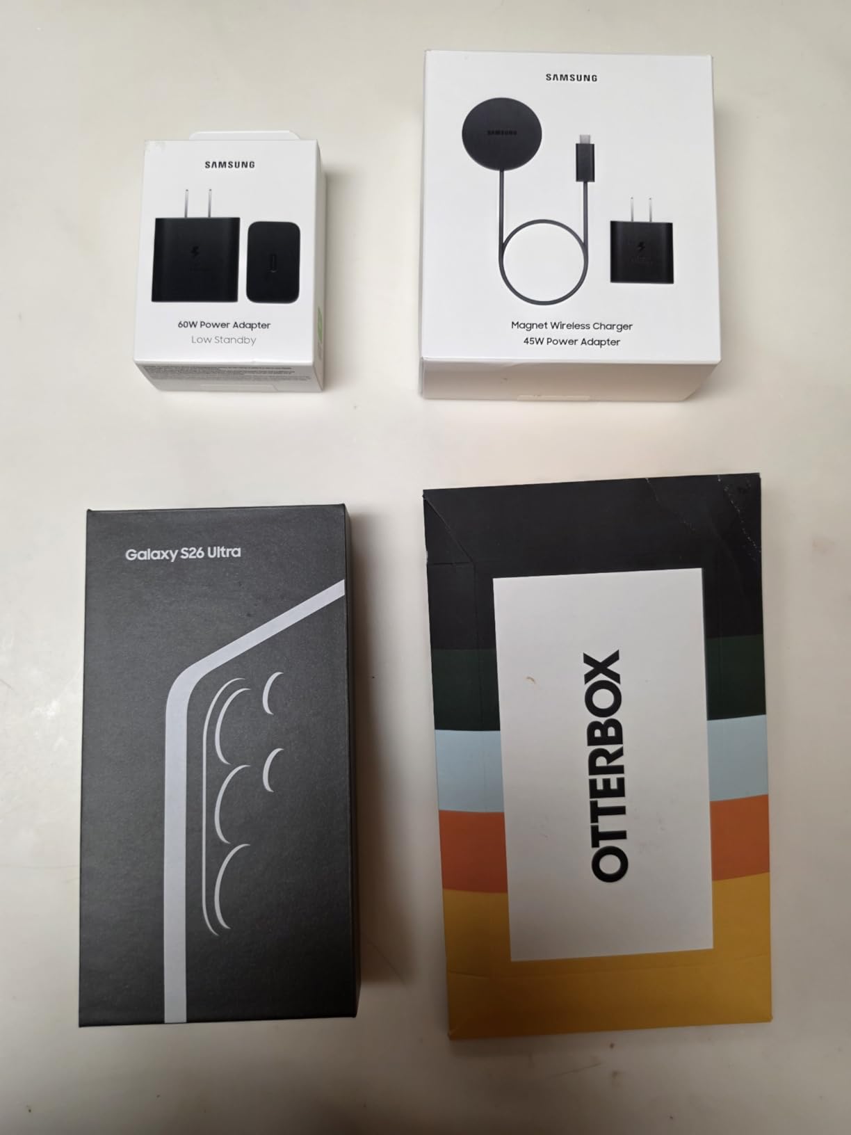 Samsung Galaxy S26 Ultra, Unlocked Android Smartphone, 256GB, White customer photo 1