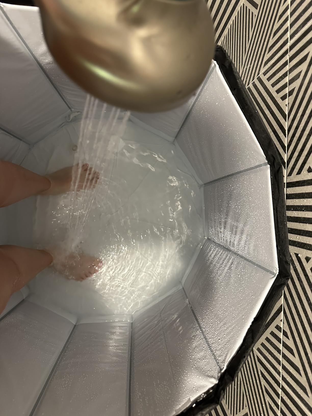 Portable Bathtub for Adult, Foldable Soaking Bathtub for Hot SPA&Ice Bath, Foldable Small Bathtub collapsible bathtub for Bathing, 6-layer Insulated portable tub,Space-Saving (black, 25.9X27.5 IN) customer photo 2