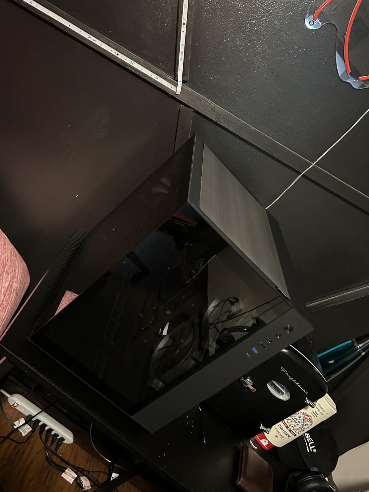 MUSETEX Y6 PC Case, Pre-Installed 4 Non-LED Fans, ATX Mid Tower Case, Computer Case with Type-C, 270° Full View Tempered Glass, Black customer photo 1