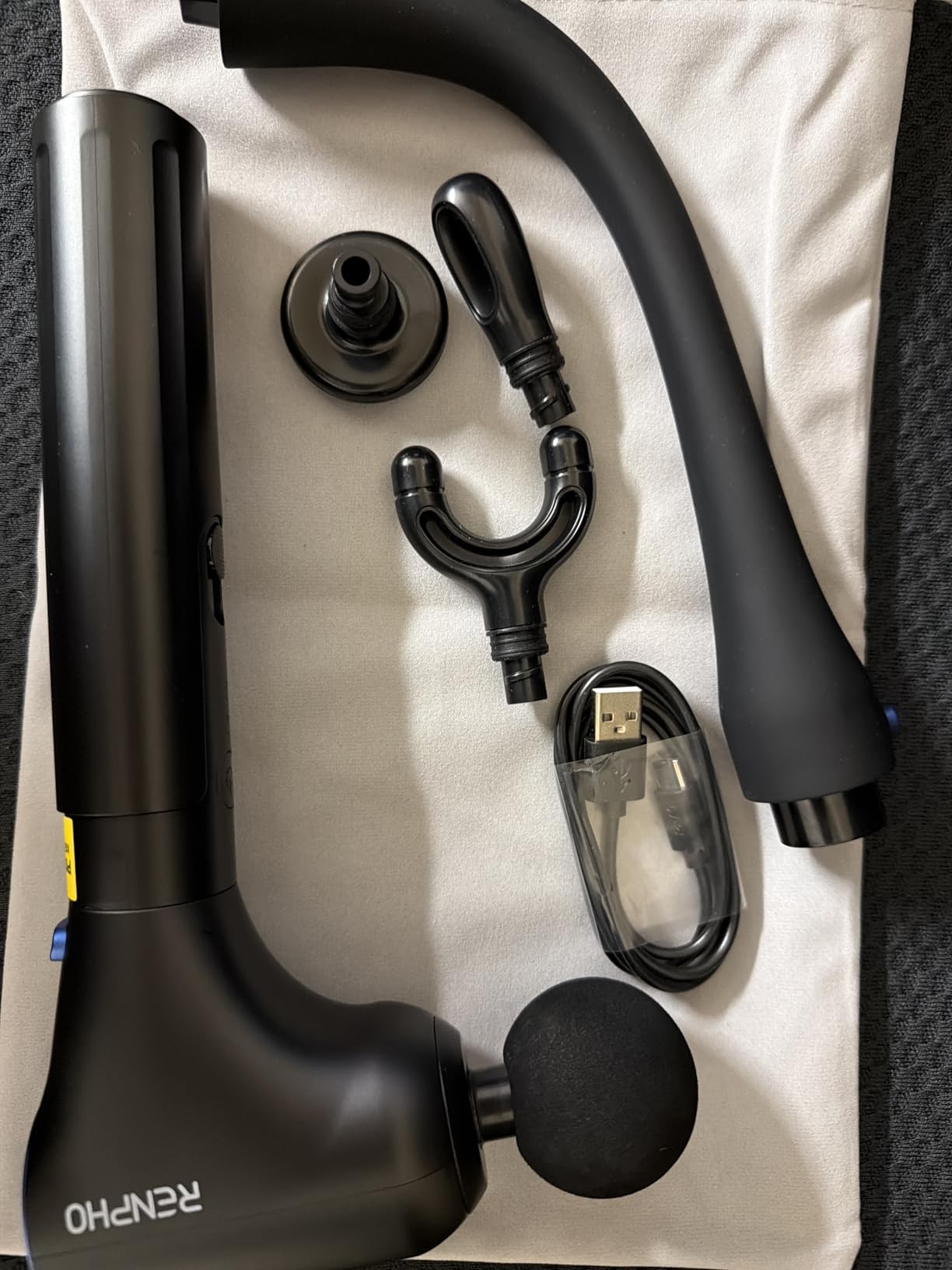 RENPHO Reach Curve Massage Gun with Extension Handle, 4-in-1 Massager customer photo 2