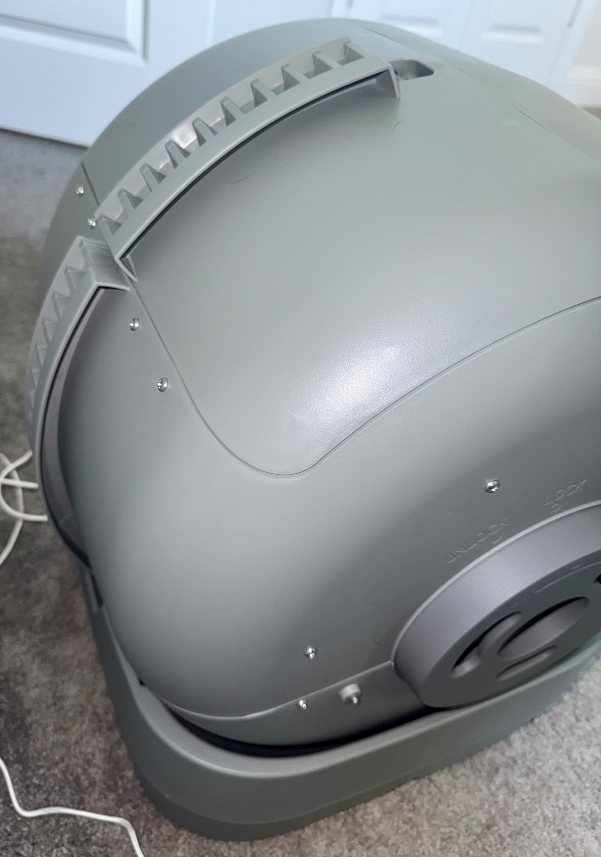 UPFAS Automatic Cat Litter Box Self Cleaning - APP Control - Weight Monitoring - Ultra-Quiet, Medium Cats and Kittens Litter Box, Safe Anti-Pinch【Assembly Required】- Grey customer photo 2