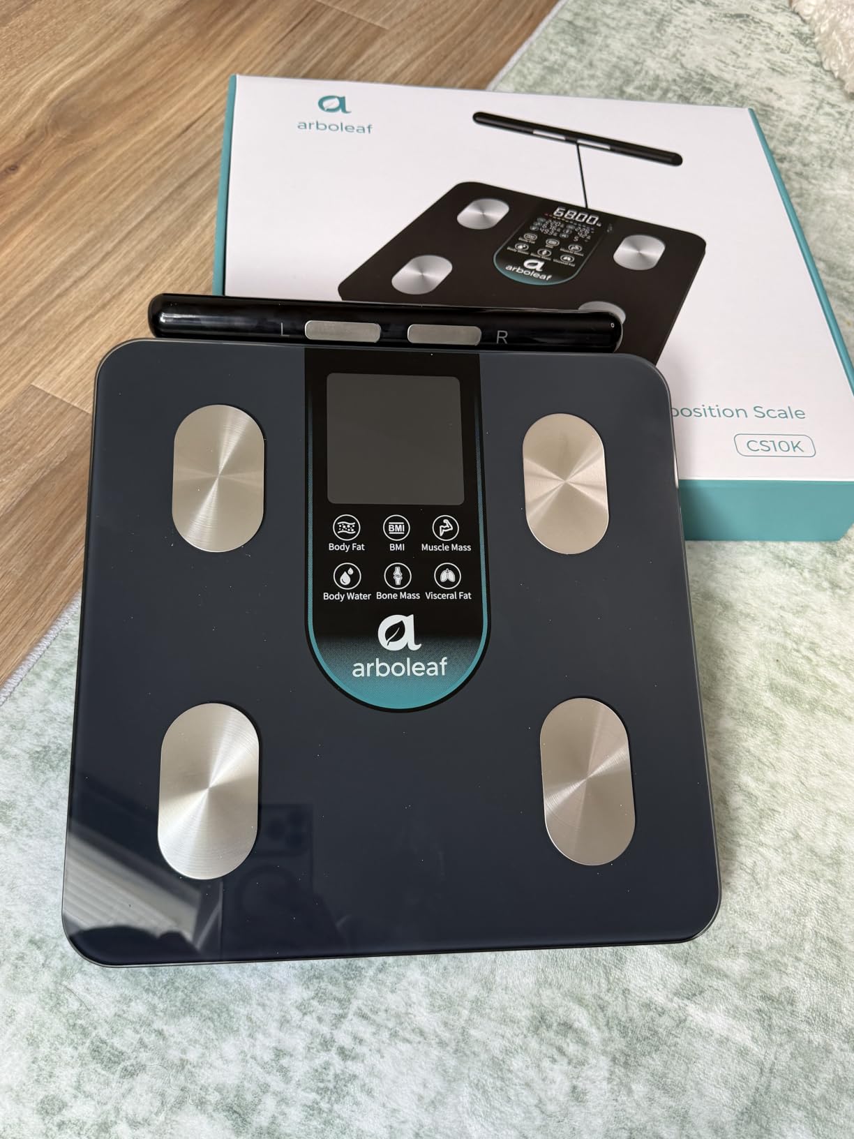 arboleaf Smart Scale for Body Weight, 8-Electrode Scale with Handle customer photo 1