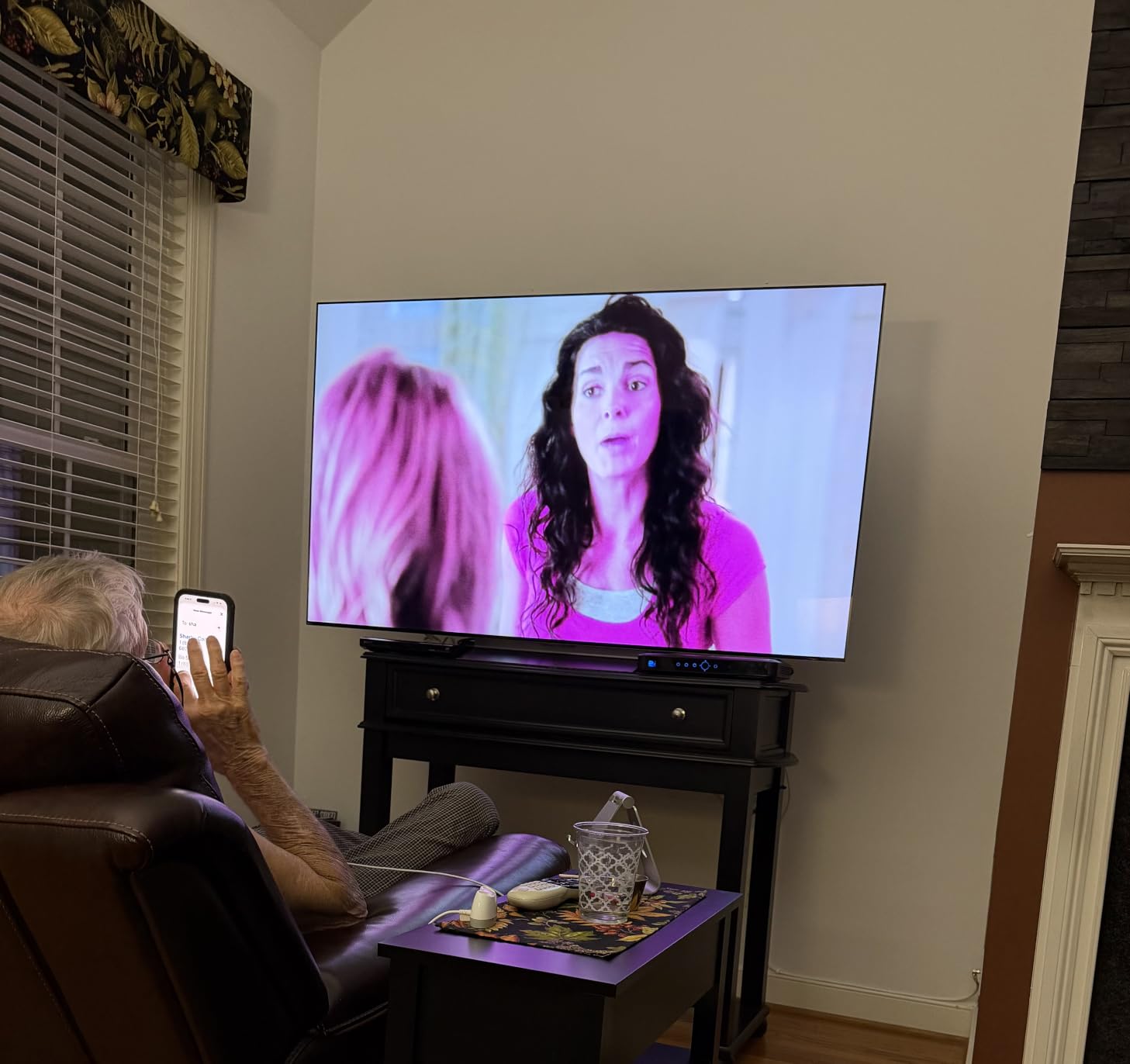 LG 48-Inch Class OLED Evo AI 4K C6 Series Smart TV w/Dolby Atmos, Vision, HDR10, Super Upscaling, Filmmaker Mode, Wow Orchestra, Compatible with Alexa, OLED48C6PUA, 2026 customer photo 1