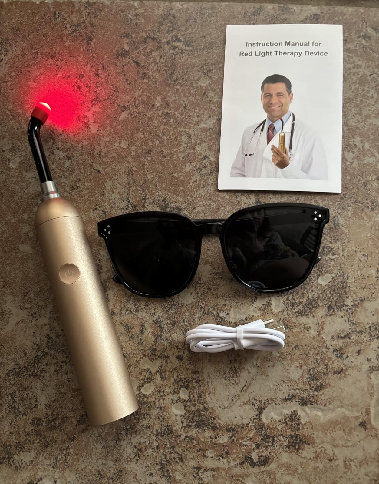 Red Light Therapy and Near Infrared Light Therapy Wand for Face Body Joints customer photo 1