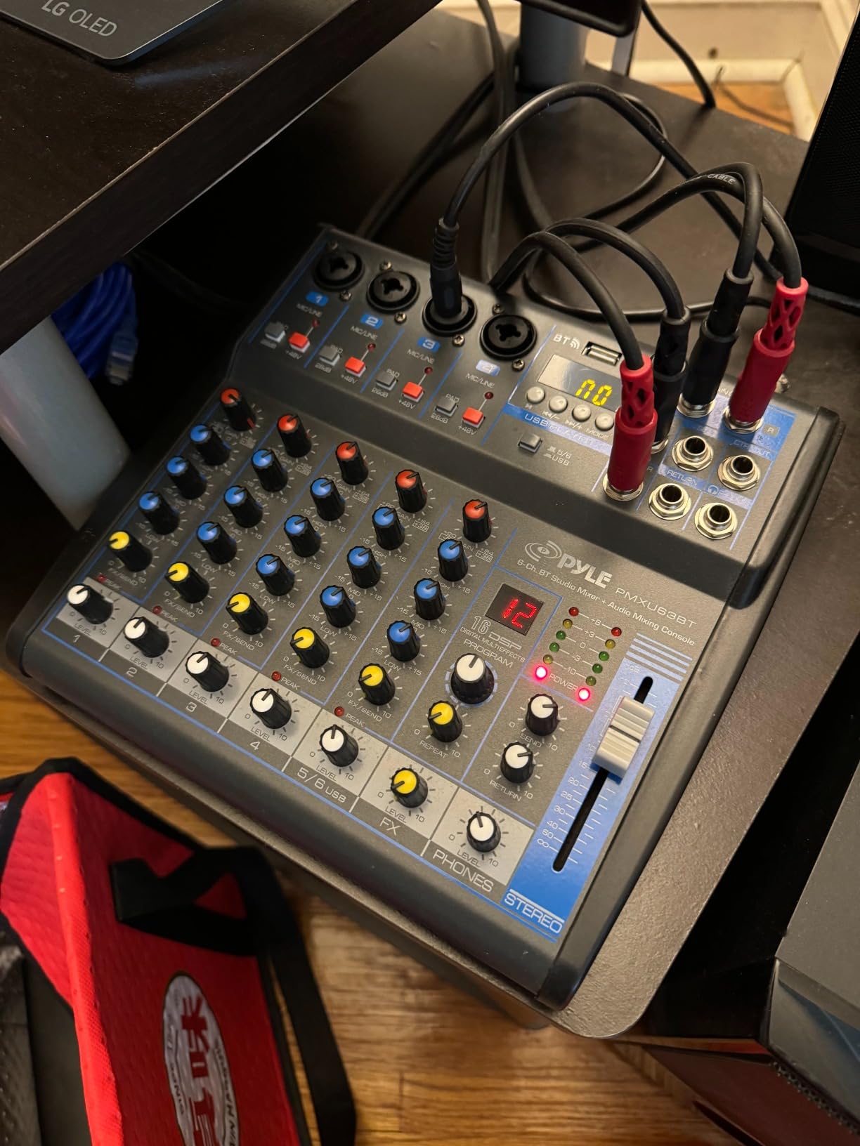 Pyle 8 Channel Bluetooth Studio Mixer - USB Computer Recording, Built-In MP3 Player, 48V Phantom Power, 16-Bit DSP FX, 3-Band EQ, XLR Combo Inputs, DJ Sound Board - PMXU83BT.5 customer photo 2