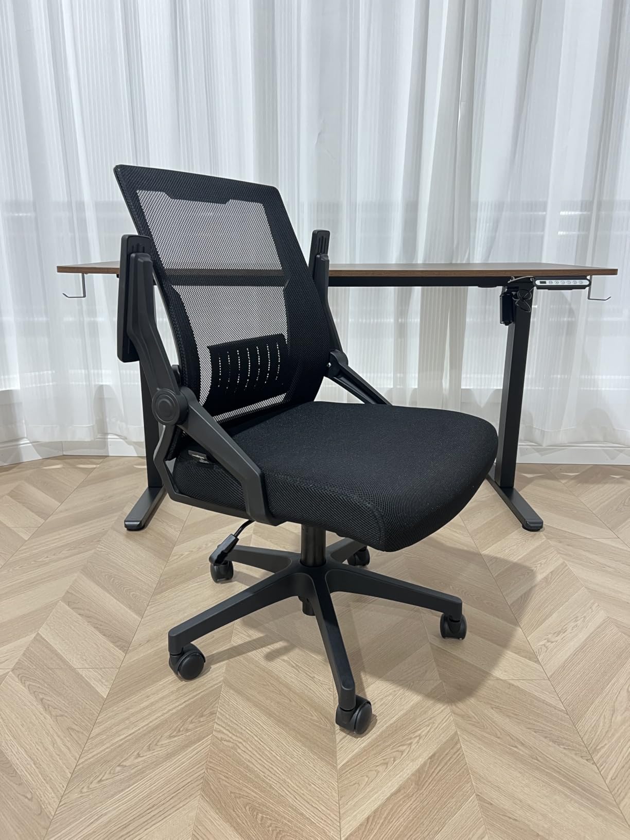 COMHOMA Office Chair with Flip-up Armrests Ergonomic Computer Desk Chair with Adaptive Lumbar Support & Breathable Mesh, Black customer photo 2