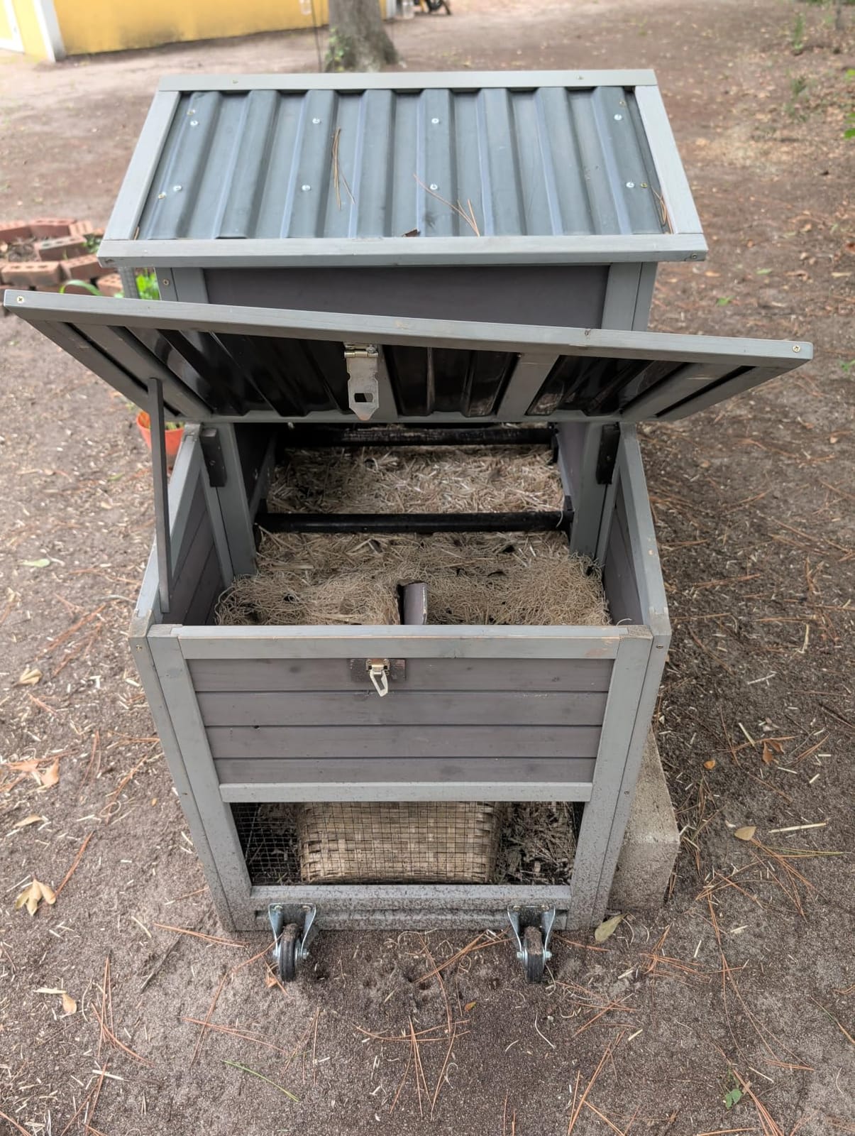 Small Chicken Coop with 2 Nesting Boxes, Waterproof Wooden Hen House for 1-2 Chickens, Poultry Hutch with Wildlife-Proof Latches, Elevated Design & Roosting Bar for Backyard Urban Farm (Grey) customer photo 2