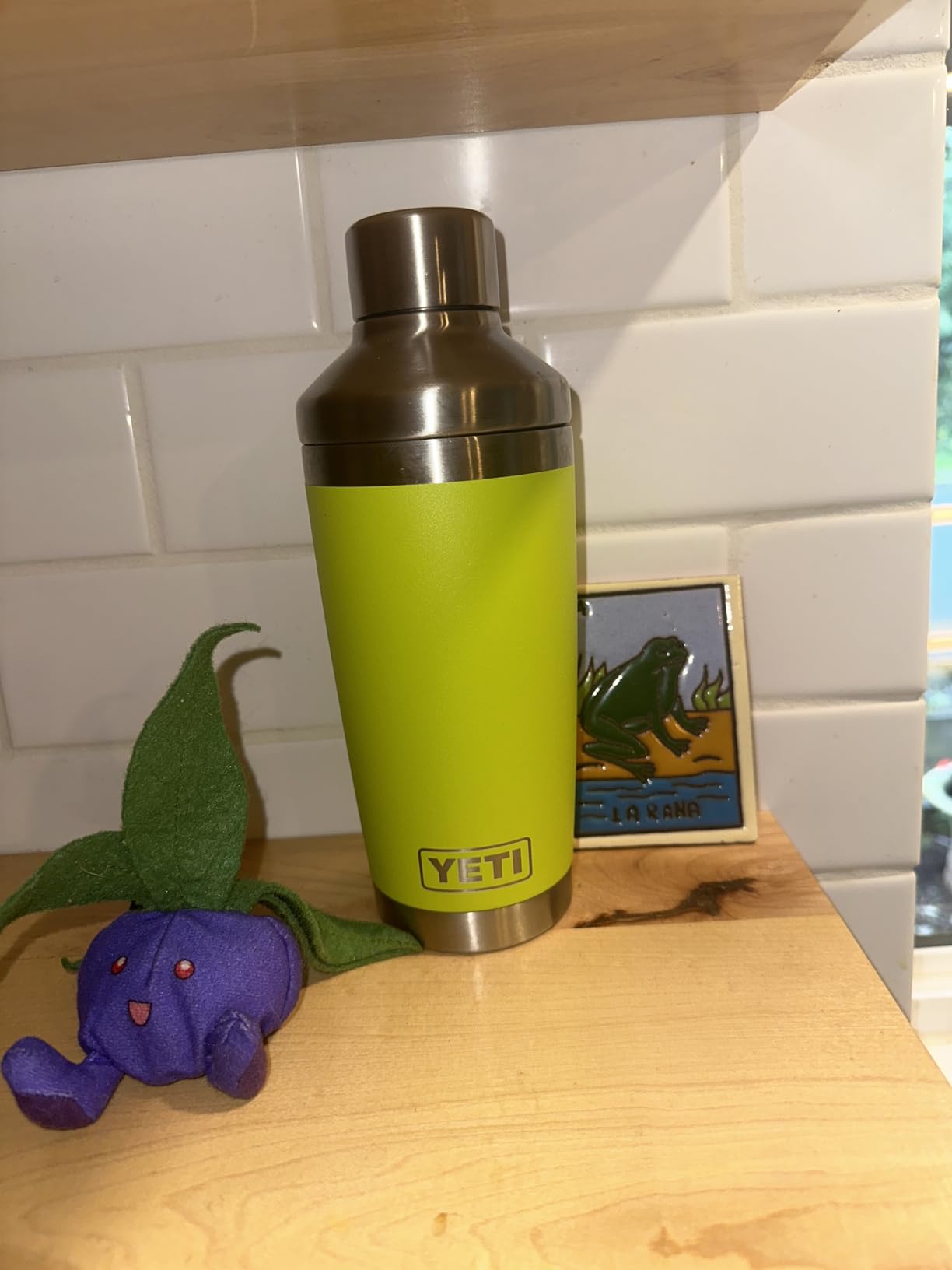 YETI Rambler 20 oz Cocktail Shaker, Stainless Steel, Vacuum Insulated, Sea Stone customer photo 2