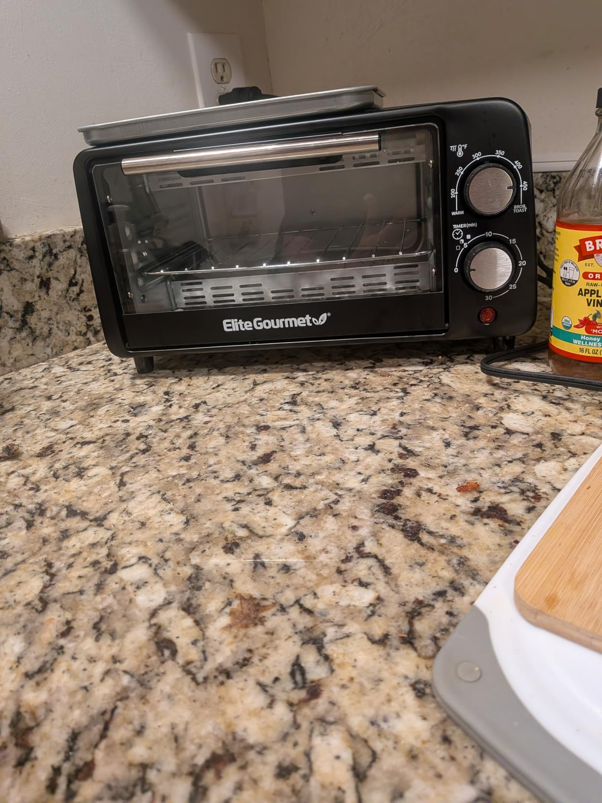 Elite Gourmet ETO449X Toaster Oven, 9.5Qt/4-Slice, 800W Quartz, Black | Fits 8