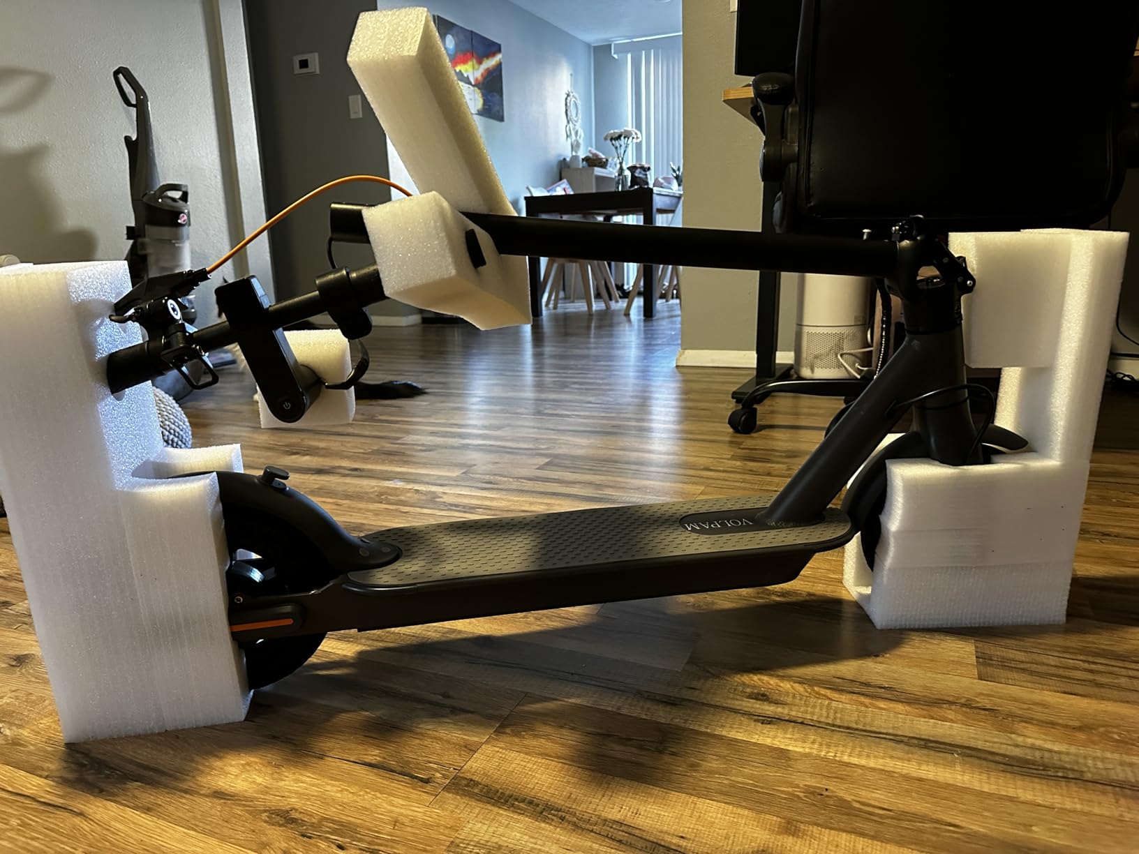 VOLPAM Electric Scooter, 350W/500W Powerful Motor & 19/MPH Top Speed, 21-28Miles Long Range, Folding E Scooter Choice customer photo 1