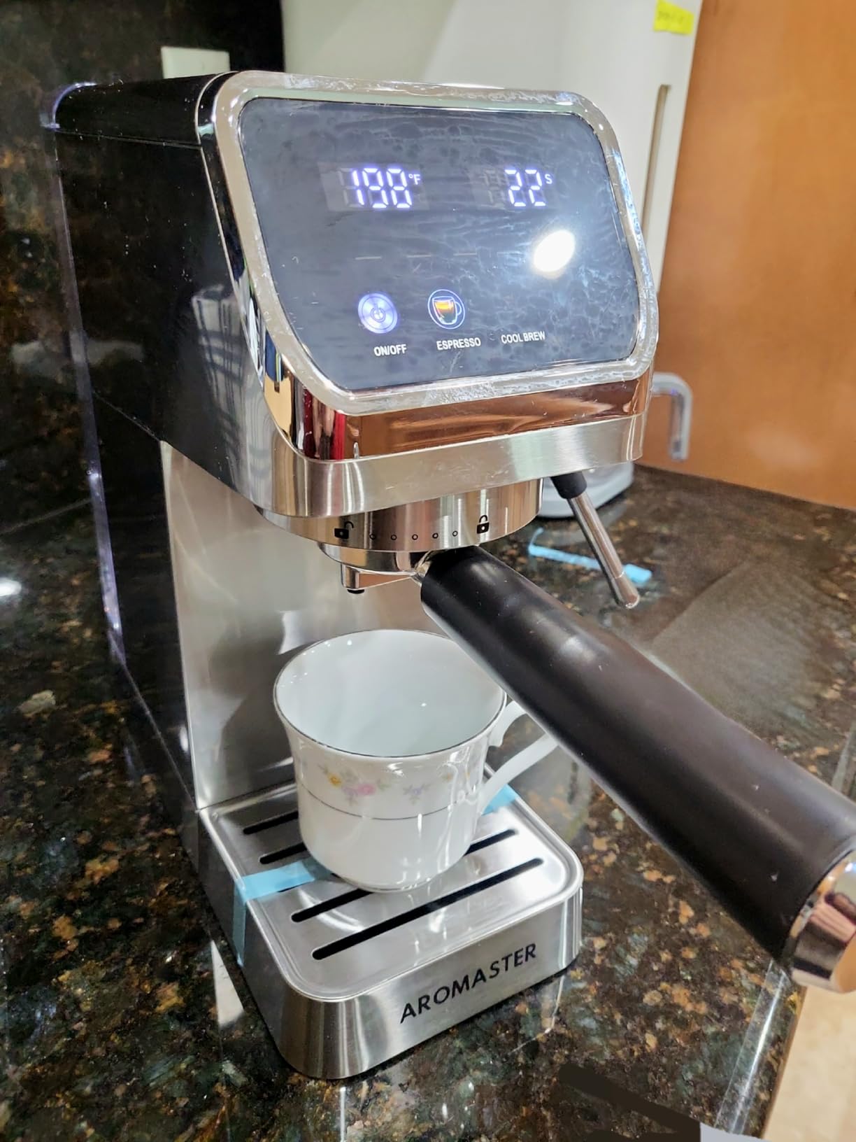 Aromaster 1400W Espresso Machine with Milk Frother, Stainless Steel | One-Touch Descaling, 20 Bar, Compact Espresso Maker for Latte Cappuccino Home Use, Removable 37oz Water Tank, Touch Screen customer photo 2