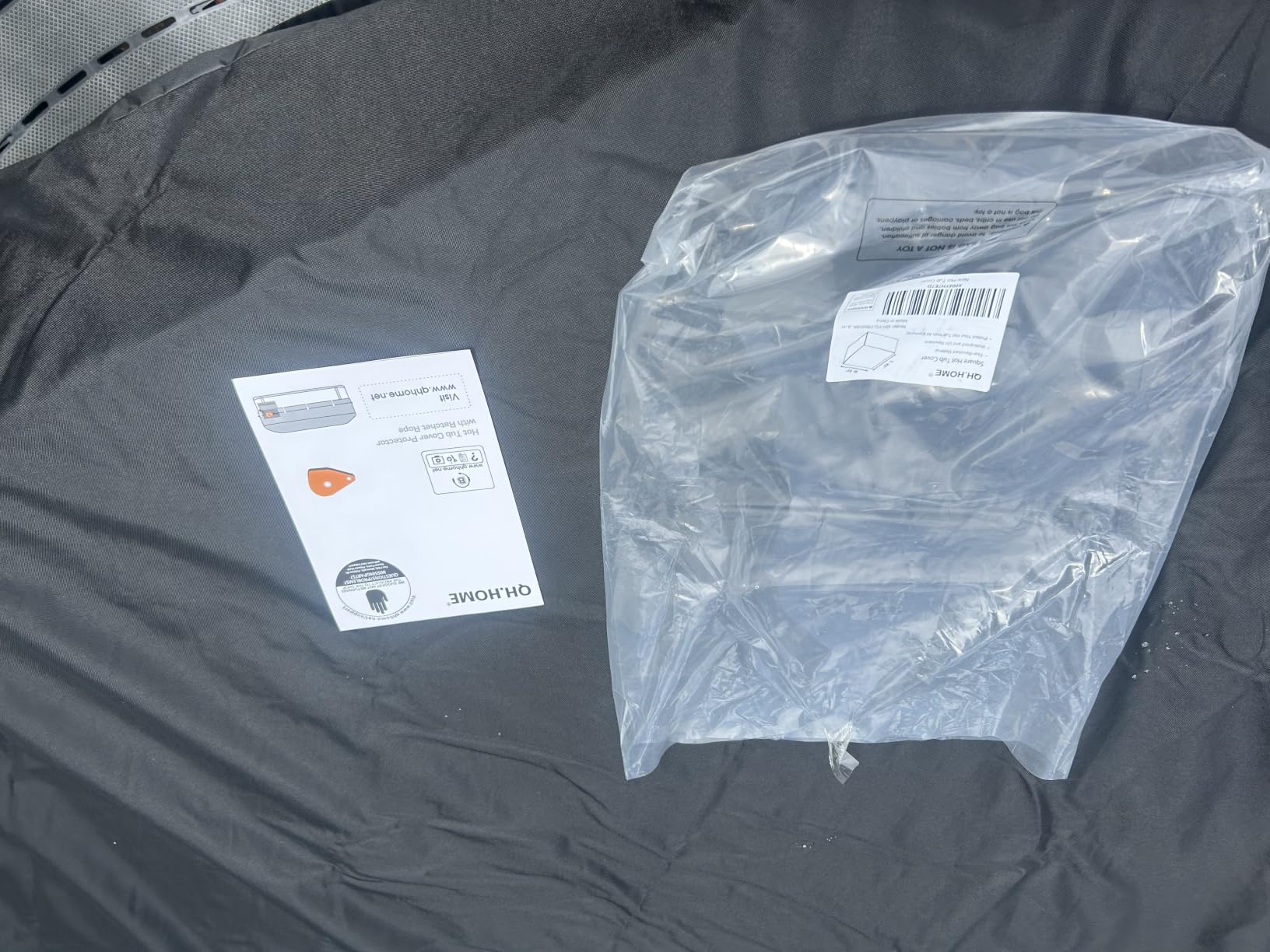 QH.HOME 85x85 Square Hot Tub Cover, 1000D IP65 Waterproof customer photo 2