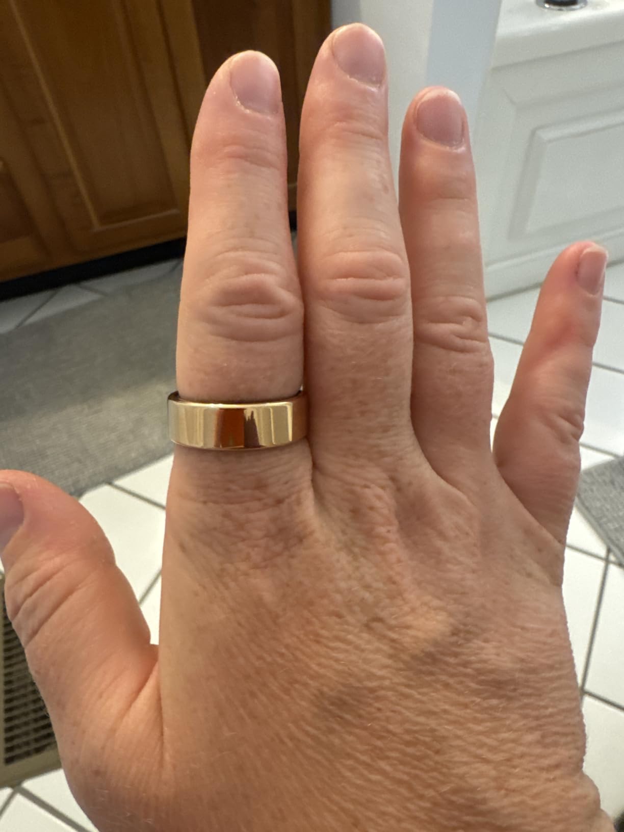 Smart Ring with Sleep Monitoring, Step Counting, Heart Rate, Blood Oxygen for iOS and Android, No Subscription Fee, IP68 Waterproof Health Tracker (Silver, 8) customer photo 1