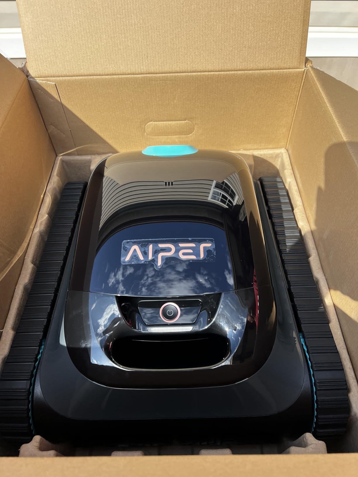 Aiper Scuba S3 Robotic Pool Cleaner for All Inground Pools, Obsidian customer photo 2