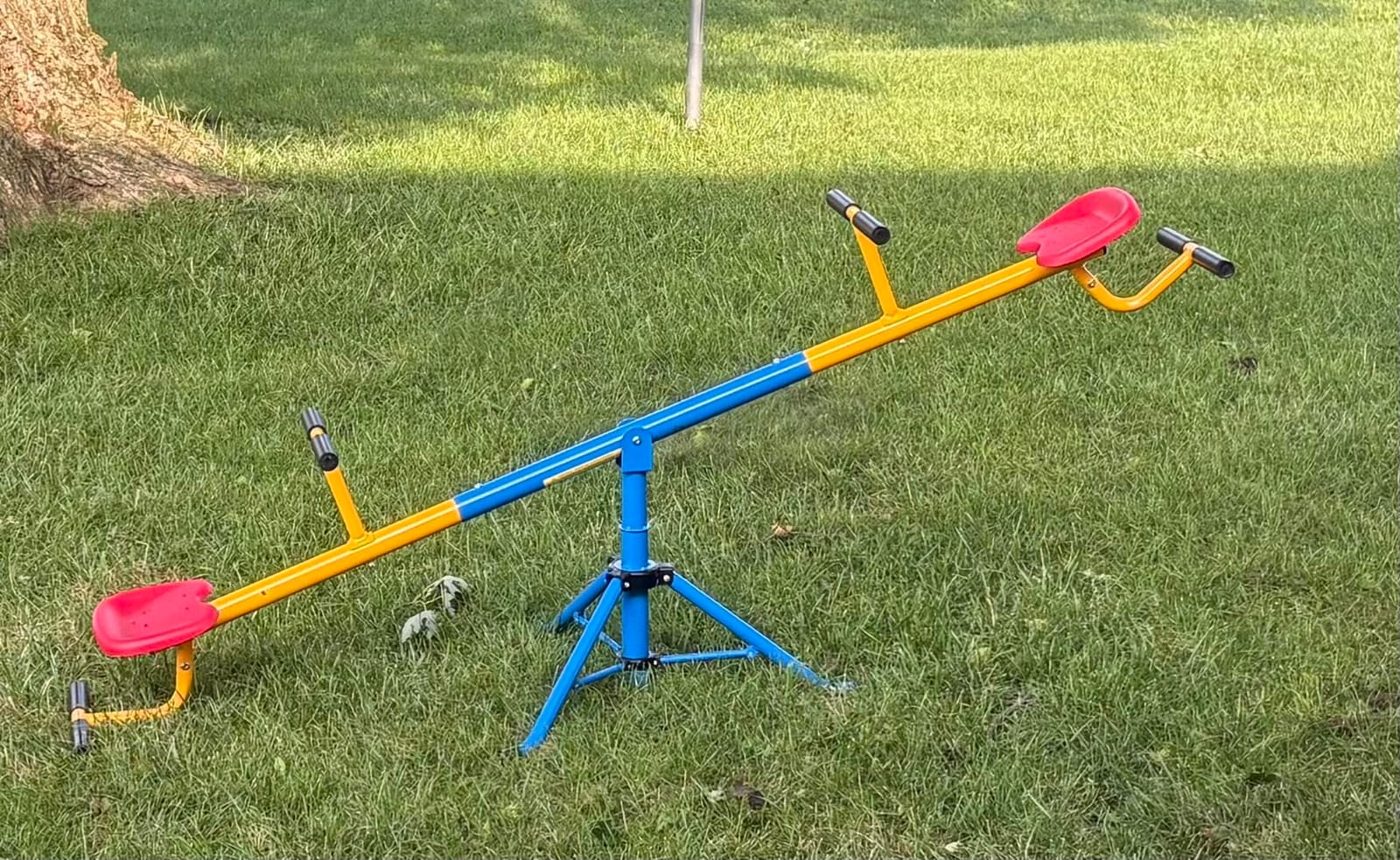 Costzon Teeter Totter Seesaw for Kids Outdoor, Preschool Swivel Seesaw Playground Equipment, 360 Degree Rotation, Indoor Outdoor Play Equipment for Toddlers, Suitable for Home, Backyard Gift Christmas customer photo 1